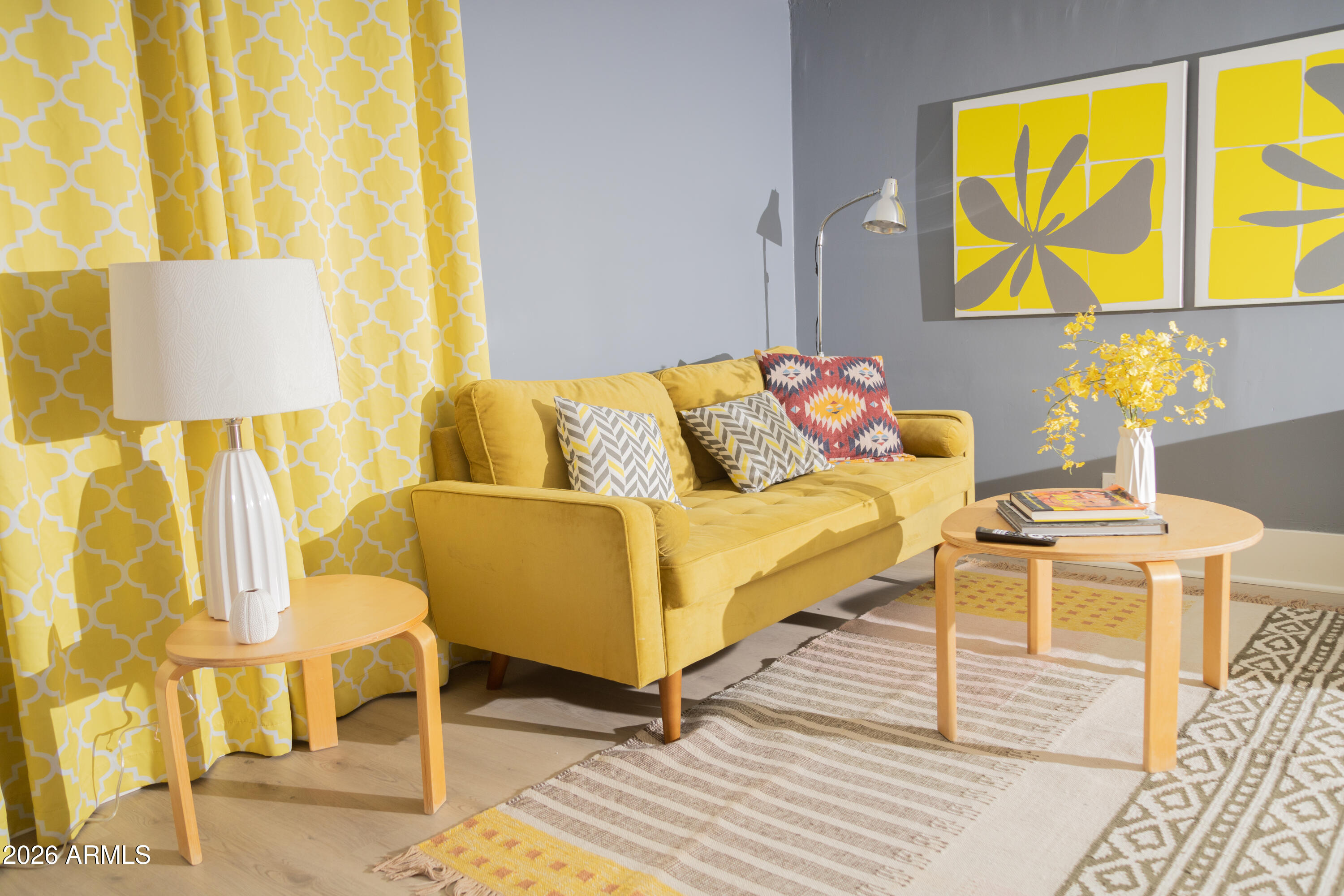 1502 W MONROE Street