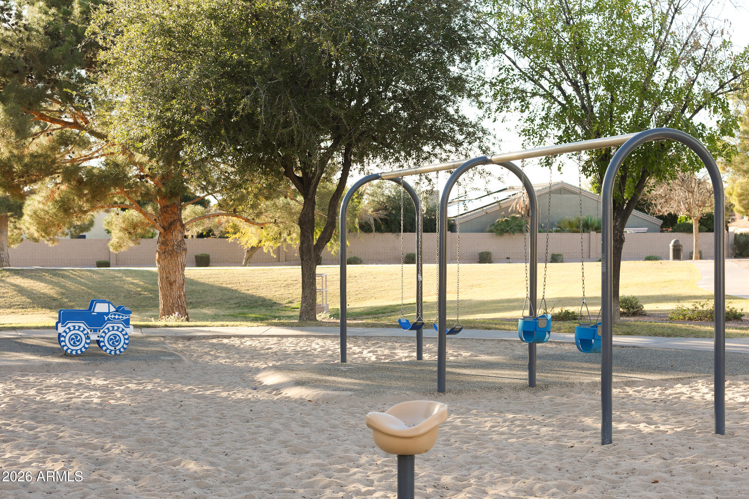 10537 E FORGE Avenue