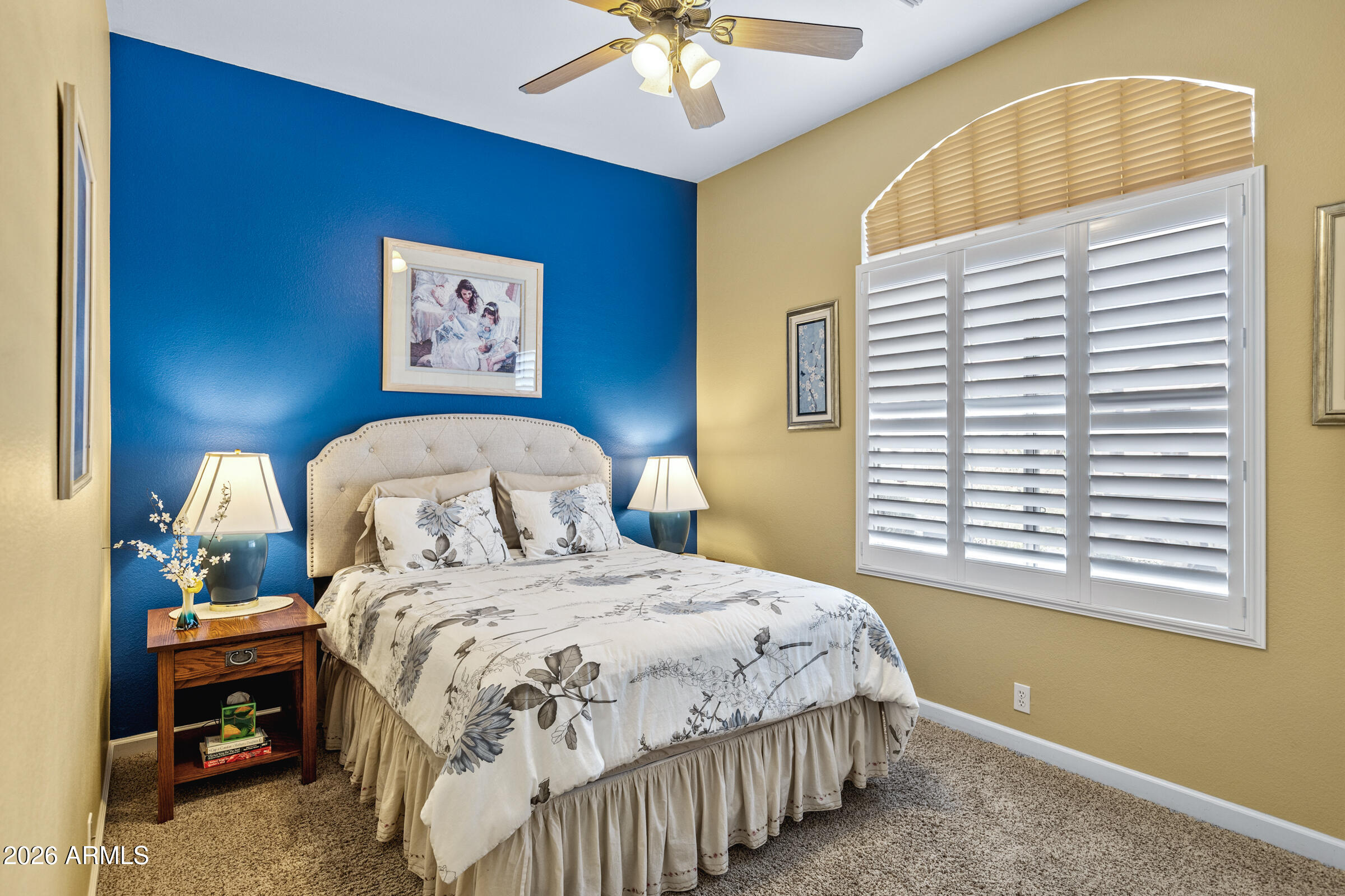 10537 E FORGE Avenue