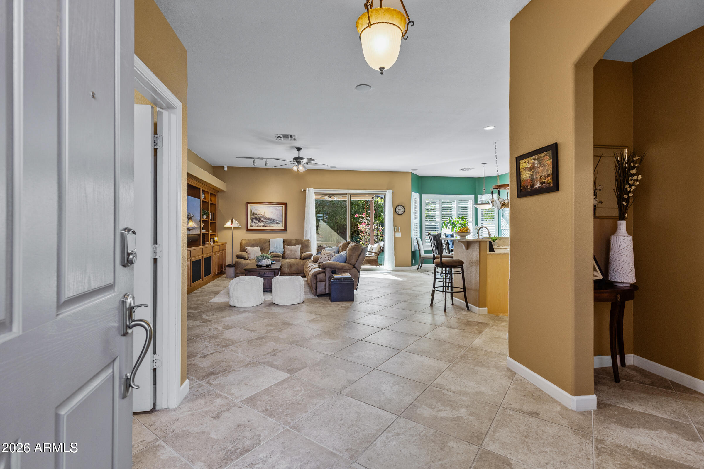 10537 E FORGE Avenue