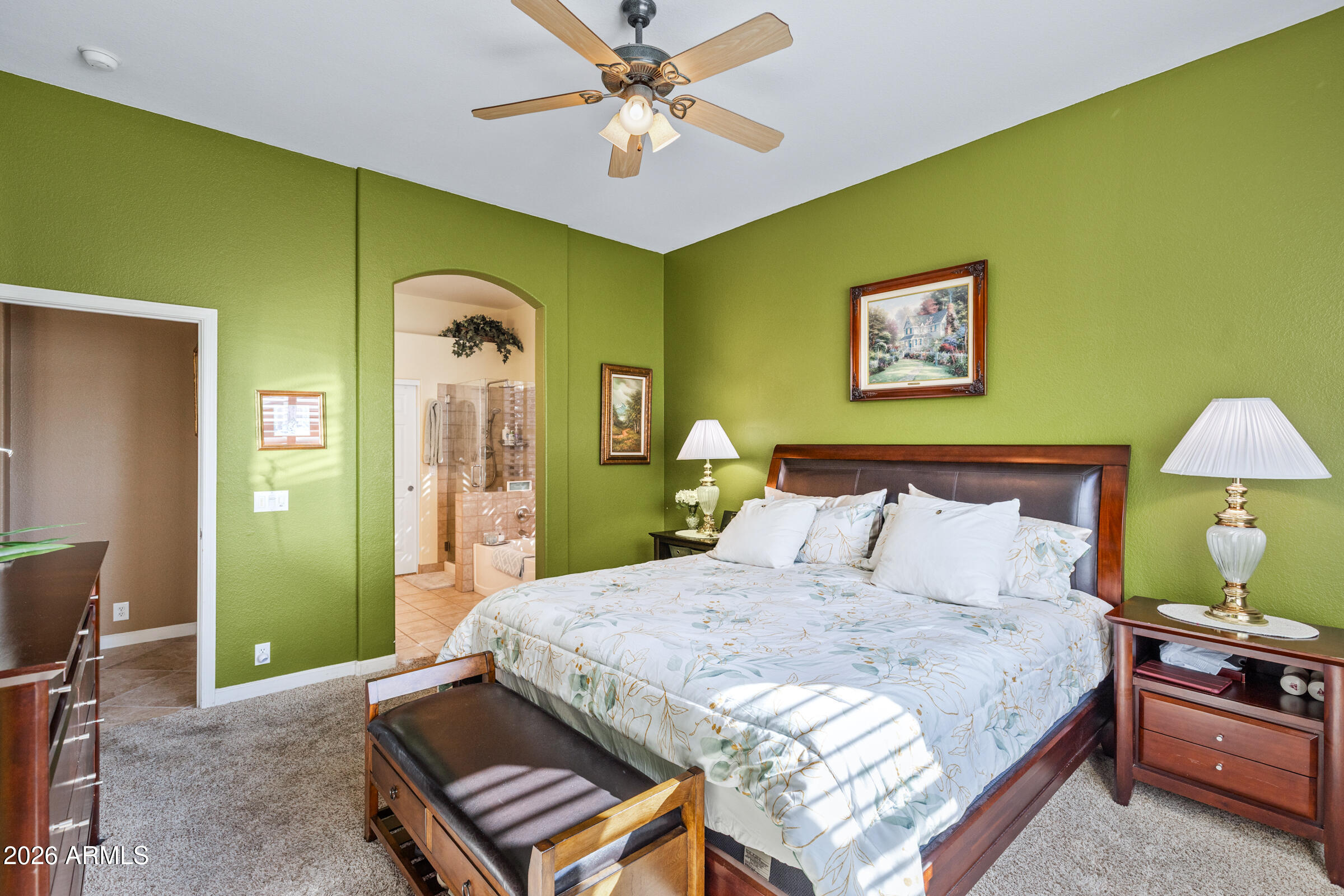 10537 E FORGE Avenue