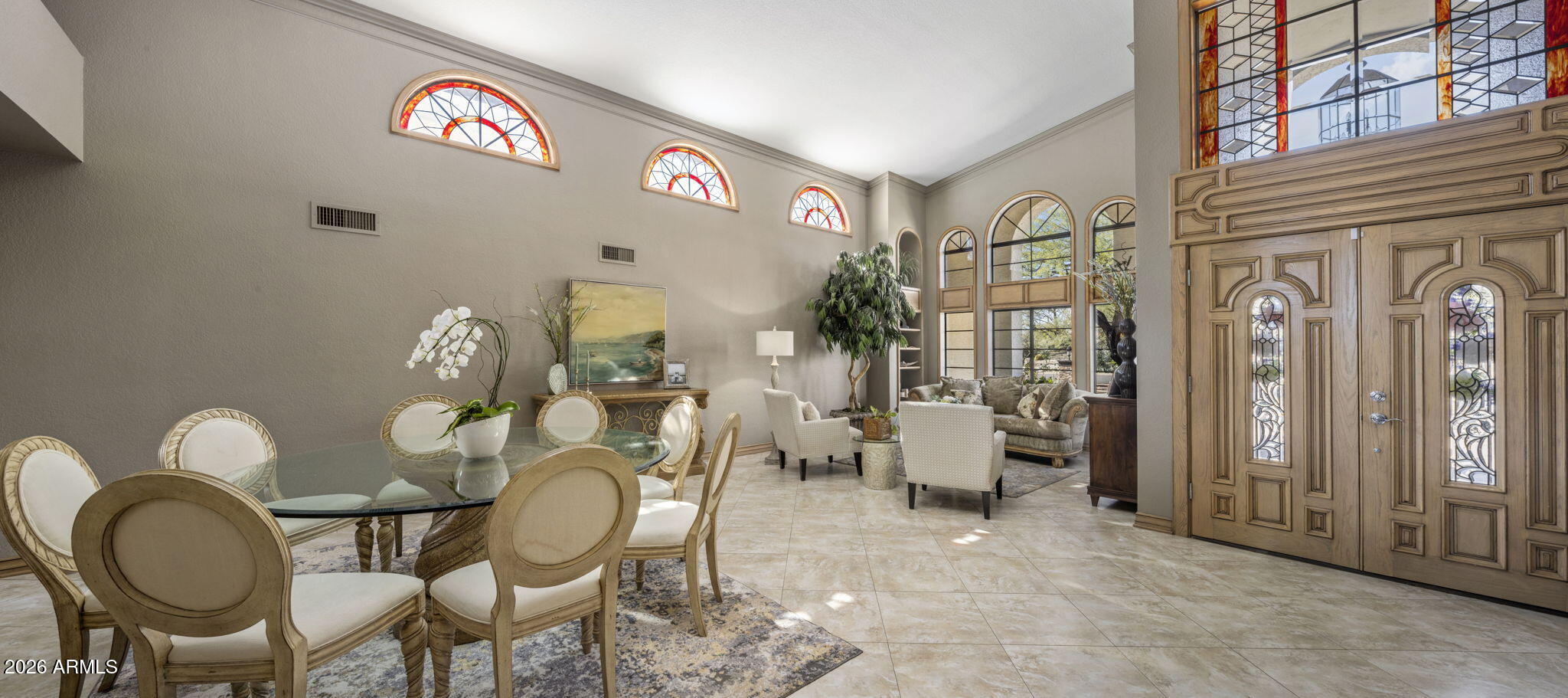 8119 E PARKVIEW Lane