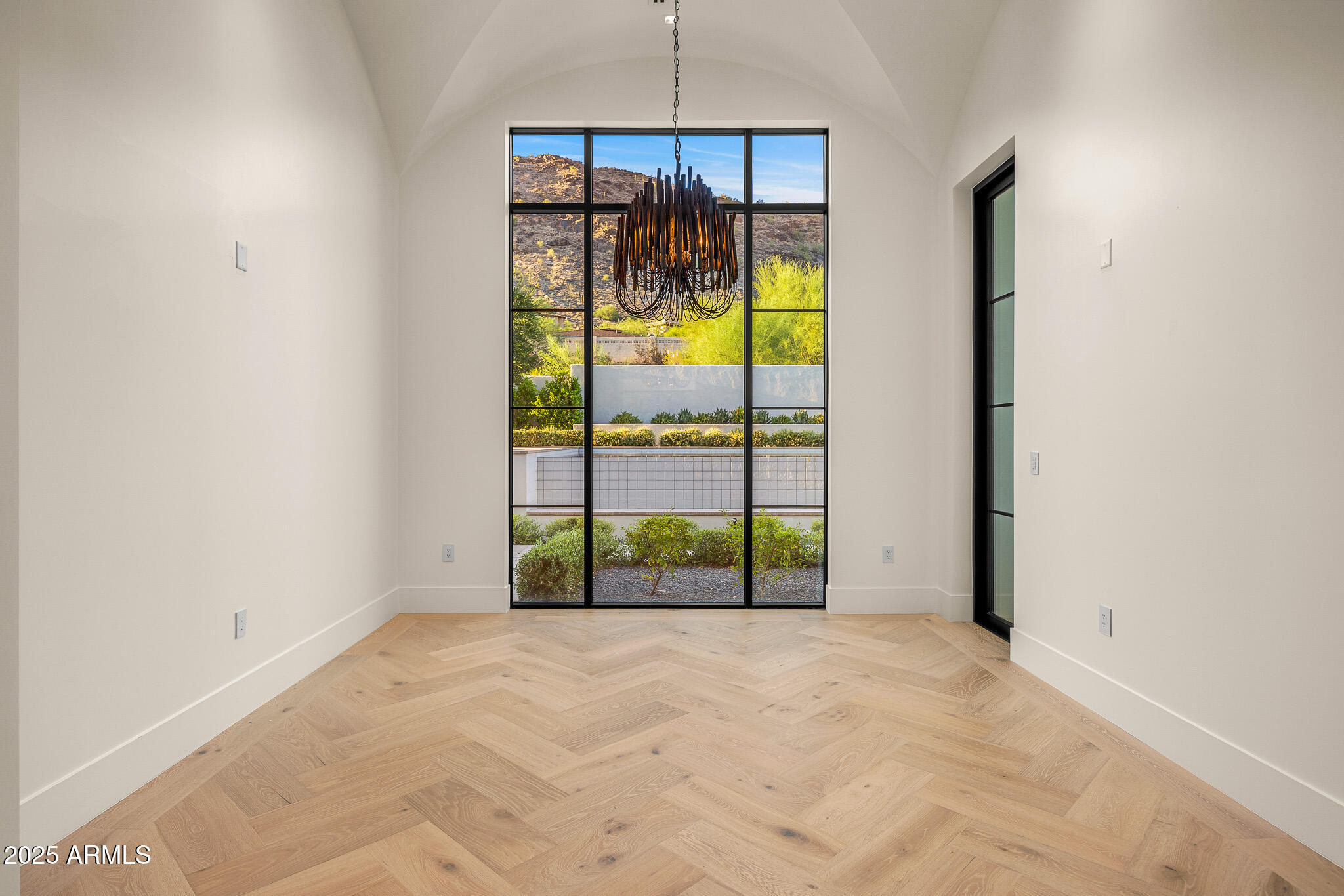 6126 E JOSHUA TREE Lane