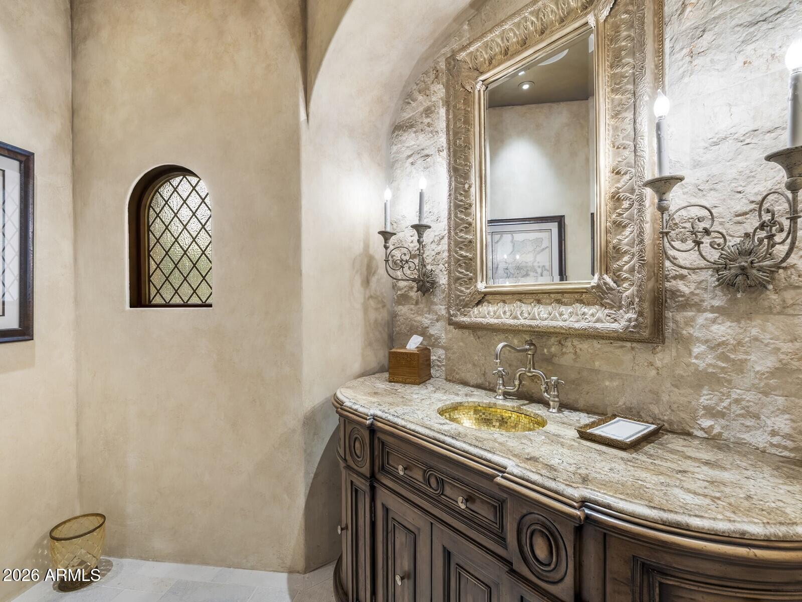 6619 E STALLION Road