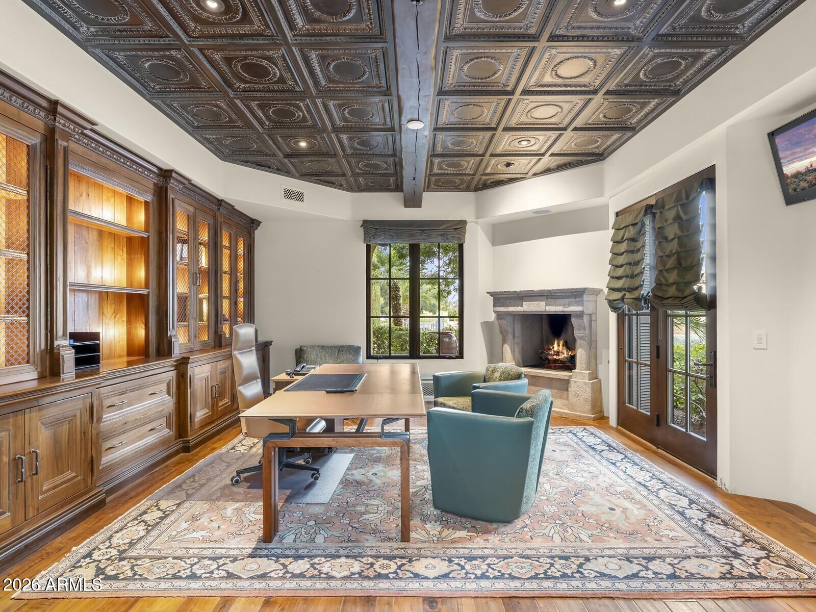 6619 E STALLION Road