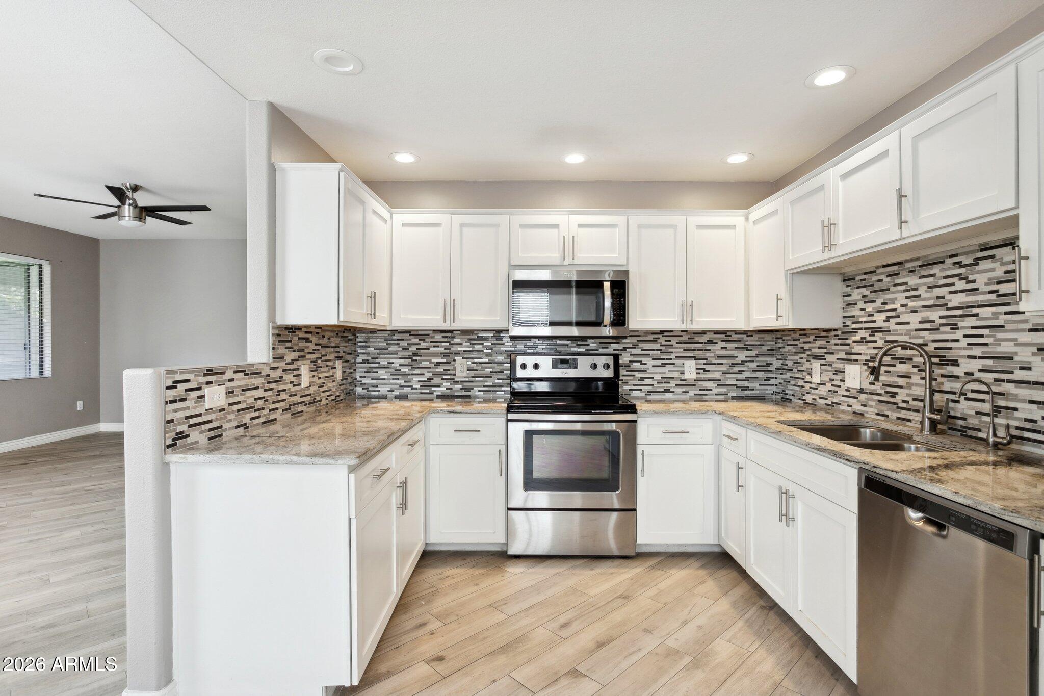 15252 N 100TH Street 1168