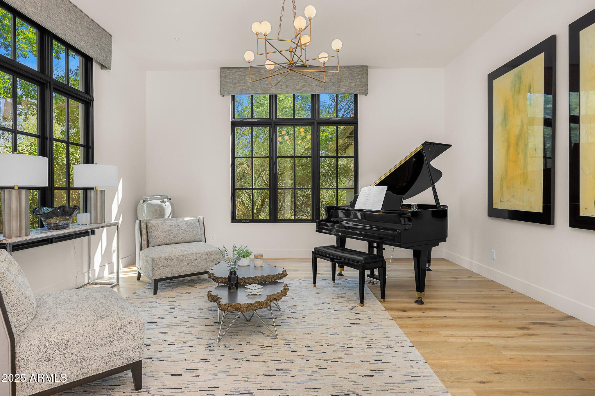 6650 N HILLSIDE Drive