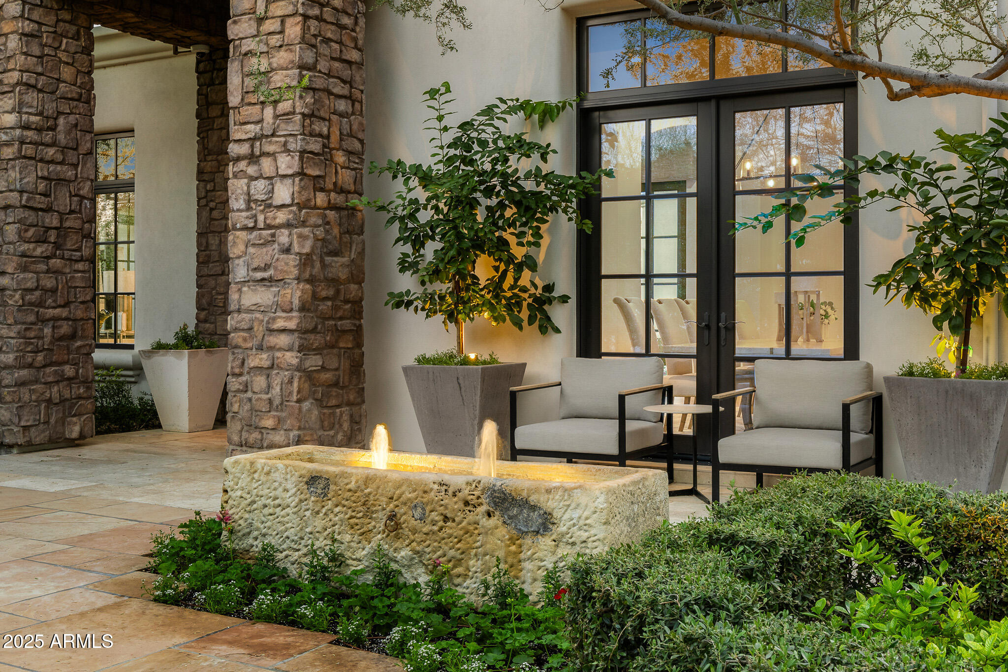 6650 N HILLSIDE Drive