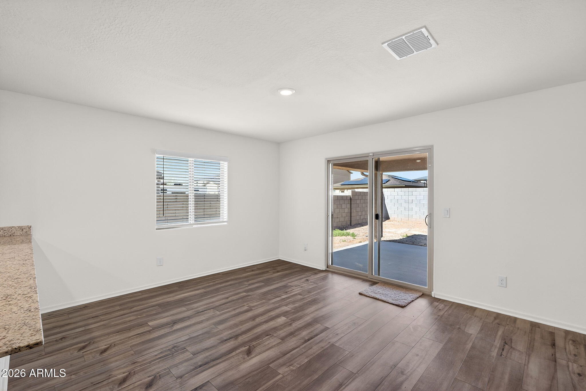 354 E RIDGEVIEW Trail