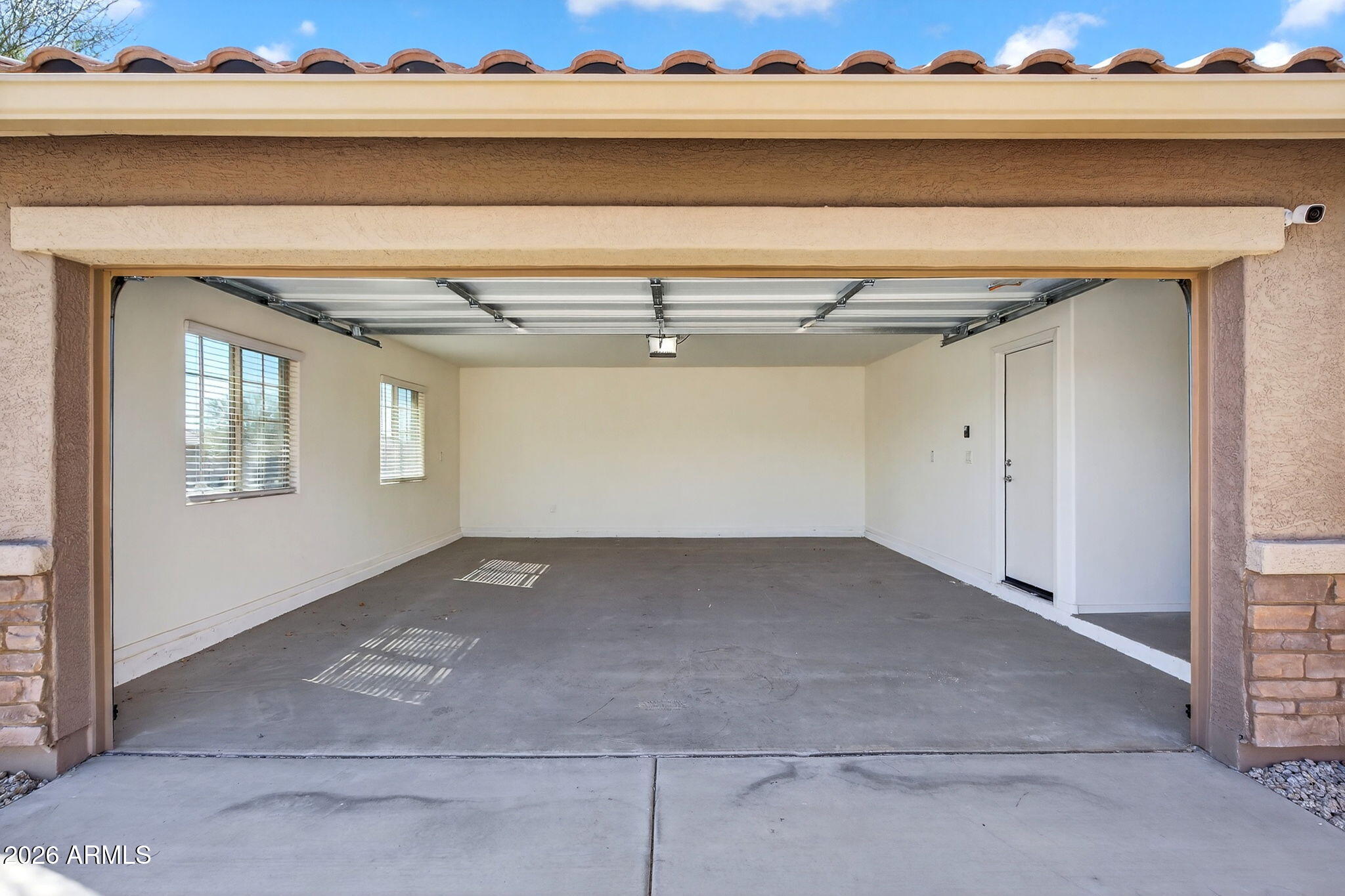 354 E RIDGEVIEW Trail