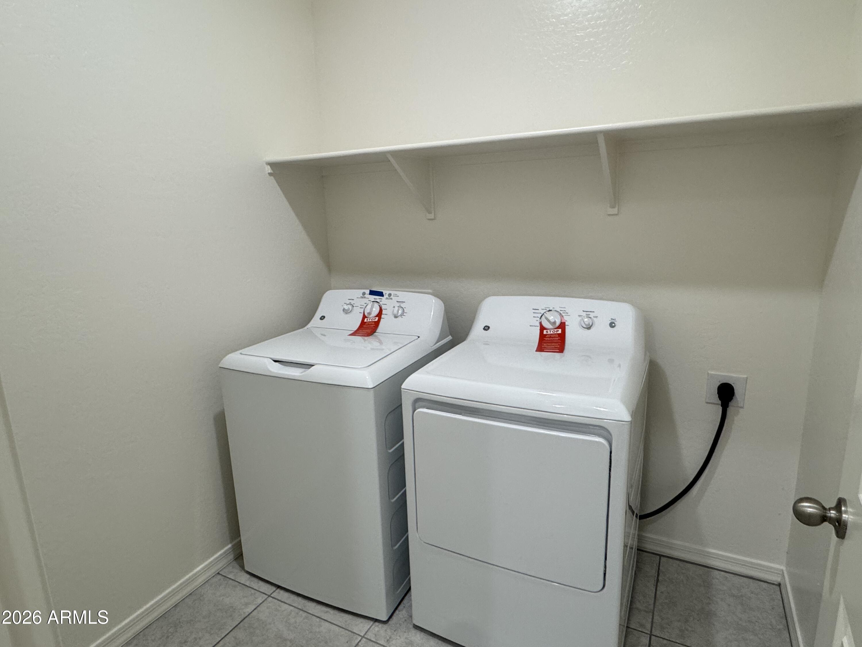 10023 W DEVONSHIRE Avenue