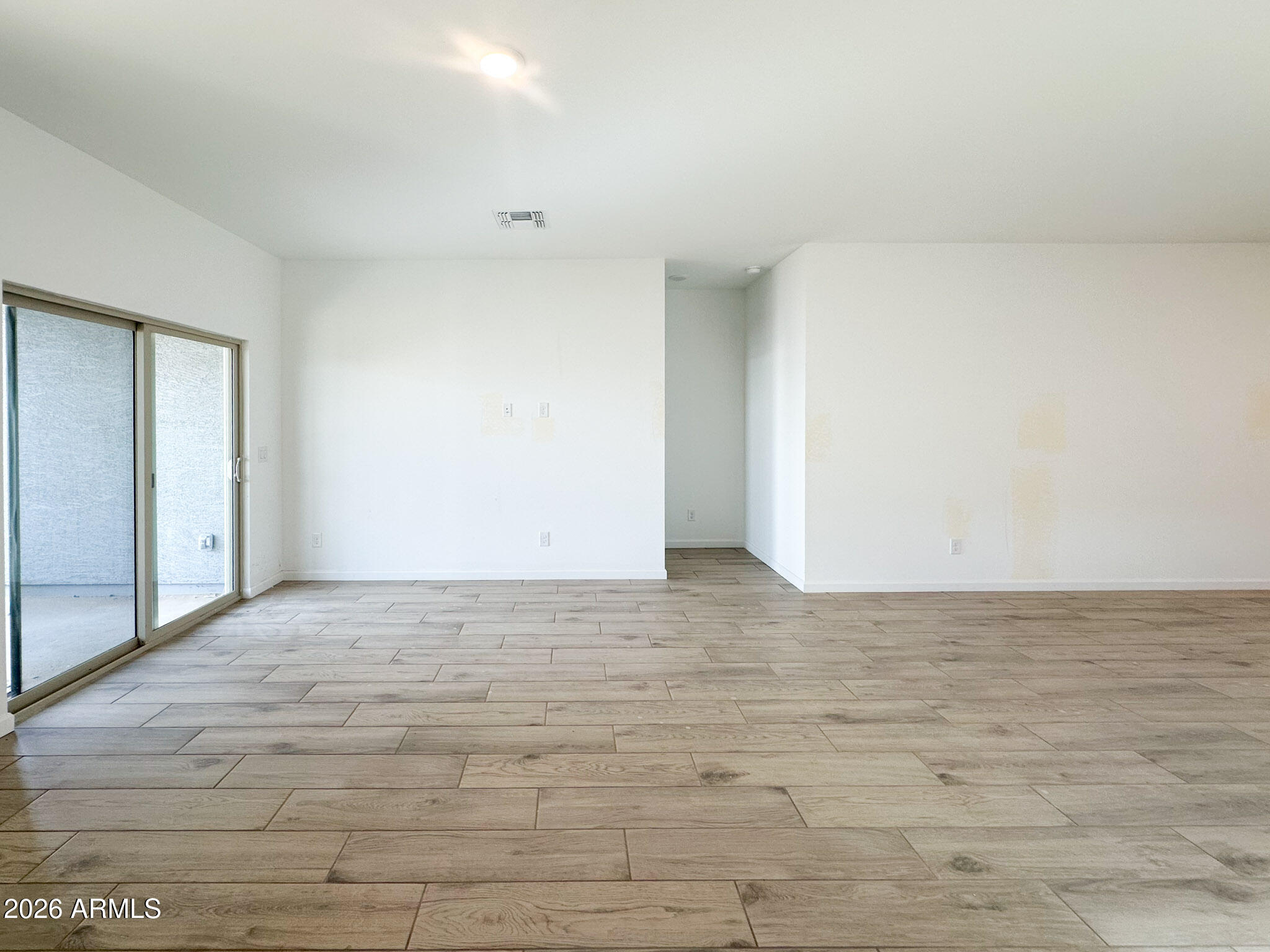 47638 W KENNER Drive