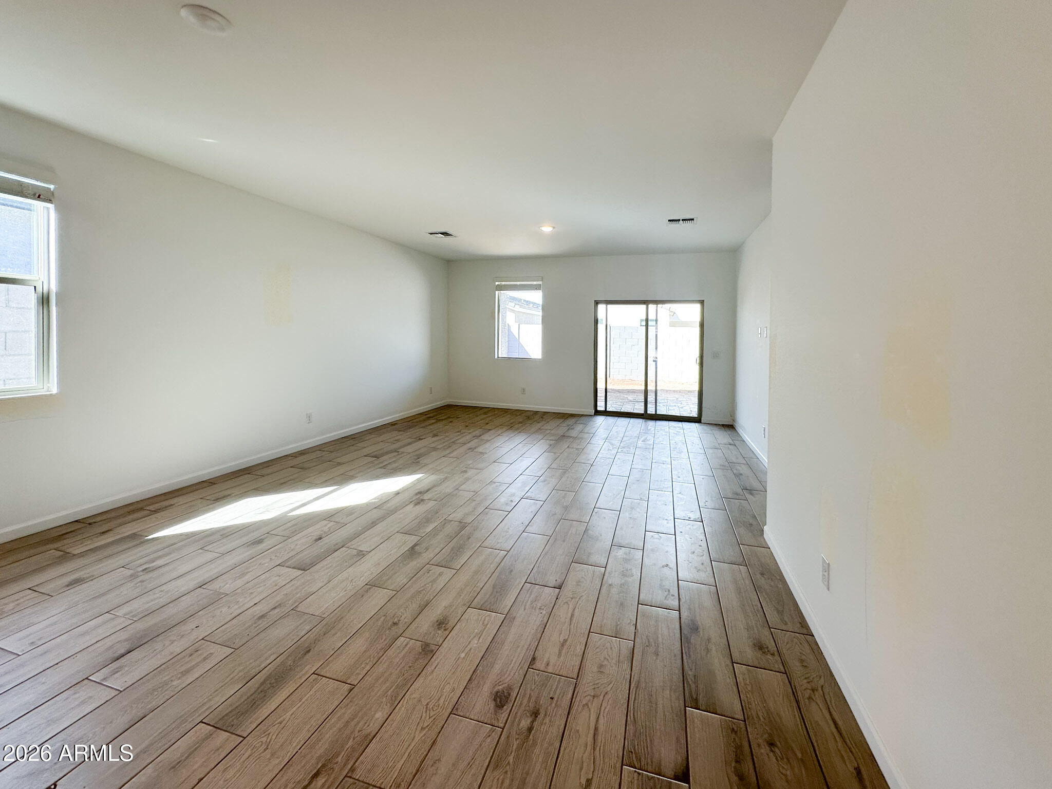 47638 W KENNER Drive