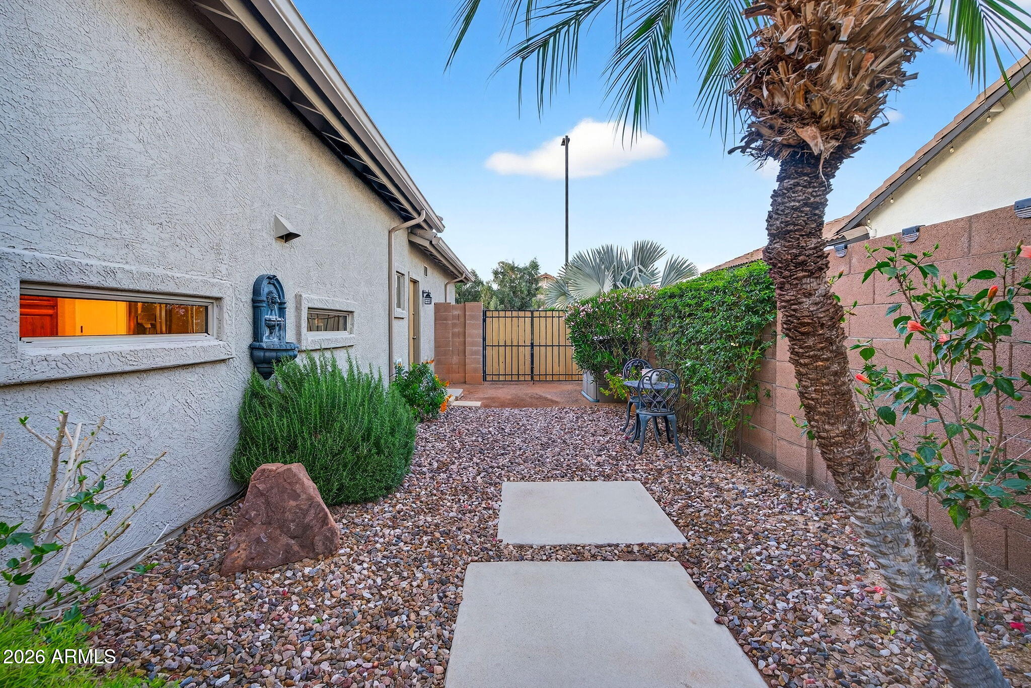 4155 E DUBOIS Avenue