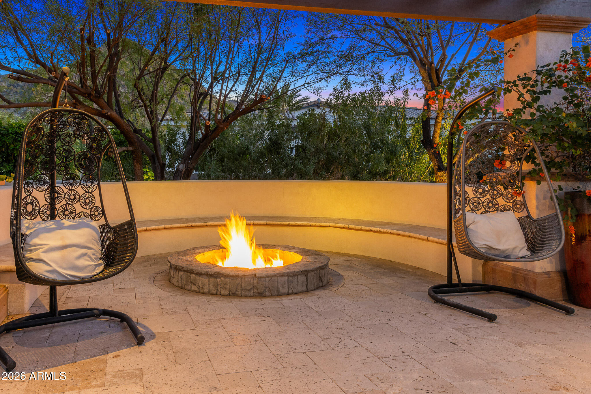 5401 E MOCKINGBIRD Lane