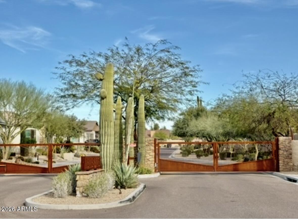 4412 E ROY ROGERS Road