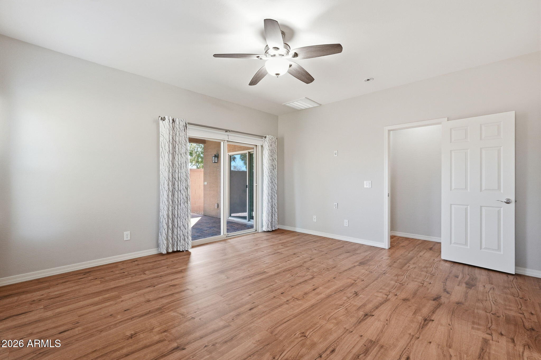 1404 W RUBBER TREE Court