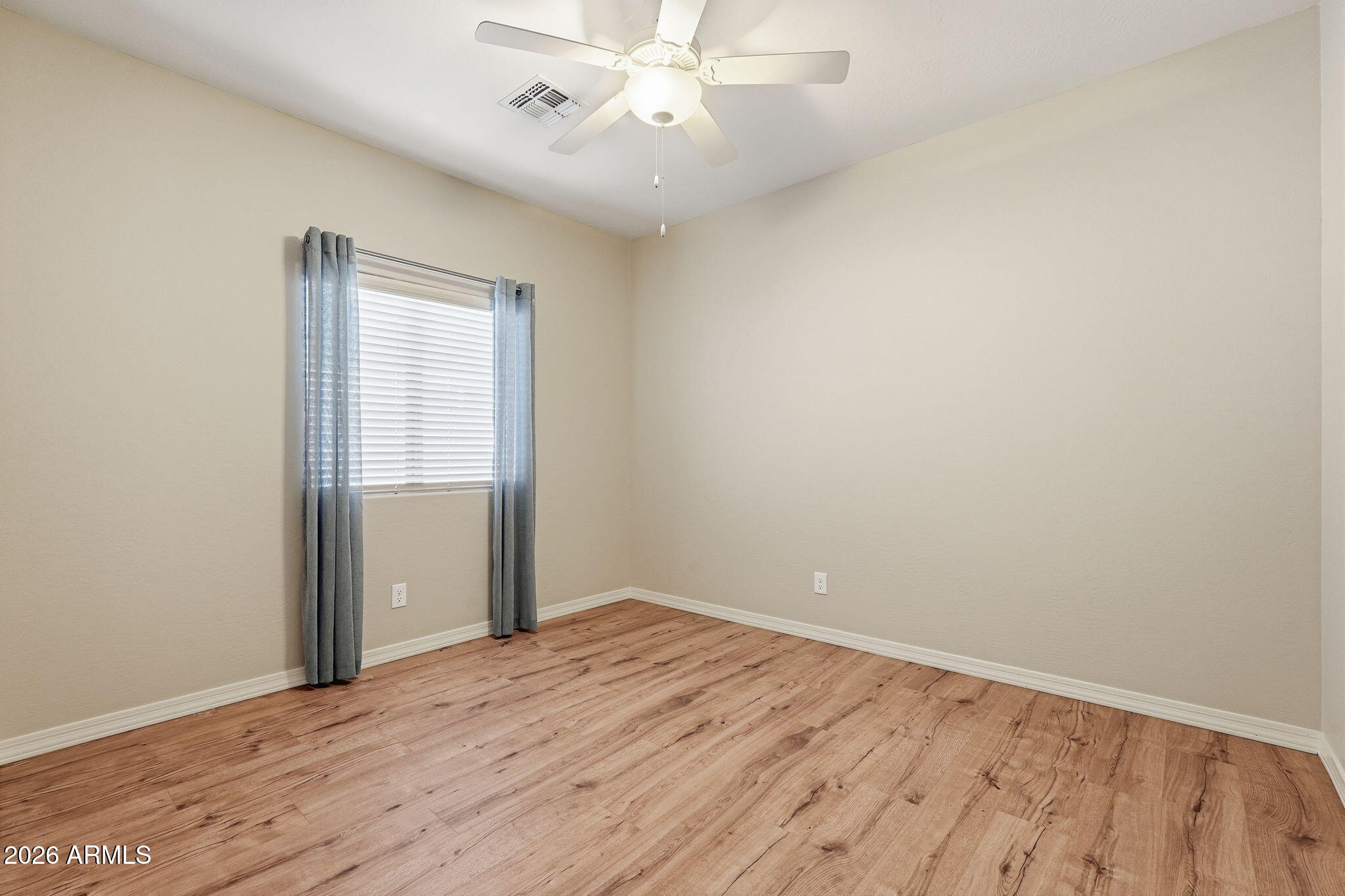 1404 W RUBBER TREE Court