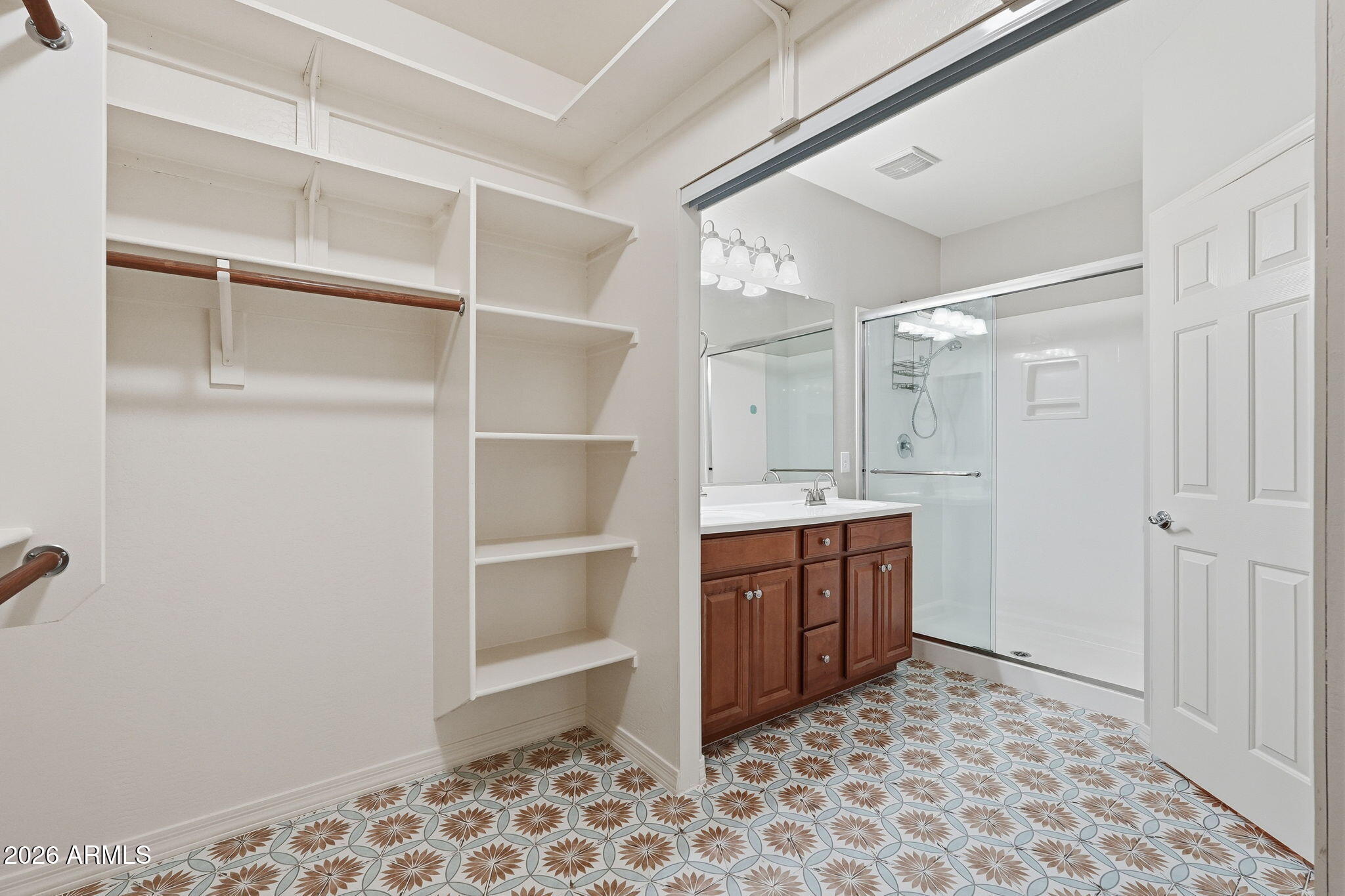 1404 W RUBBER TREE Court