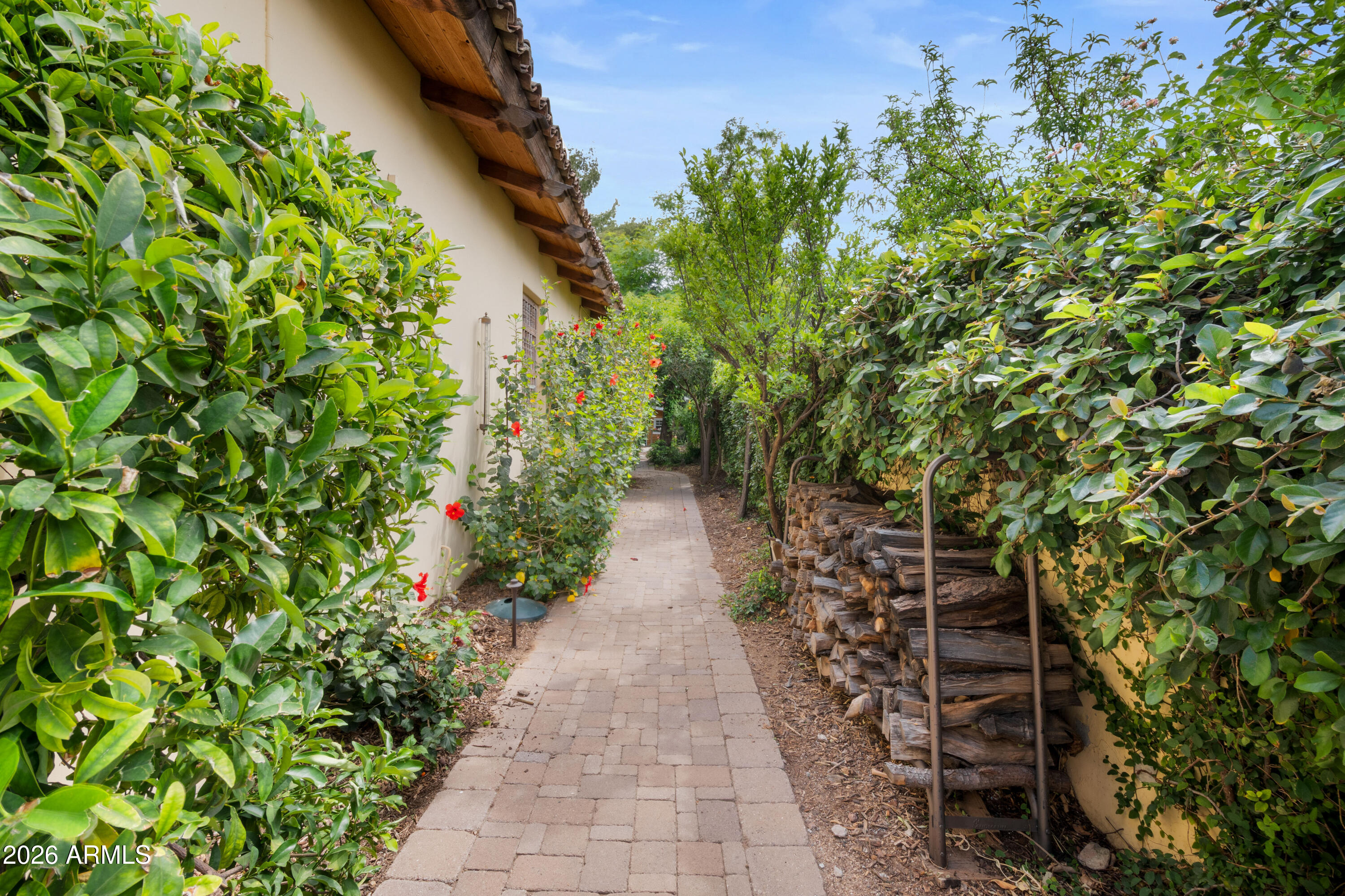 8131 E APPALOOSA Trail