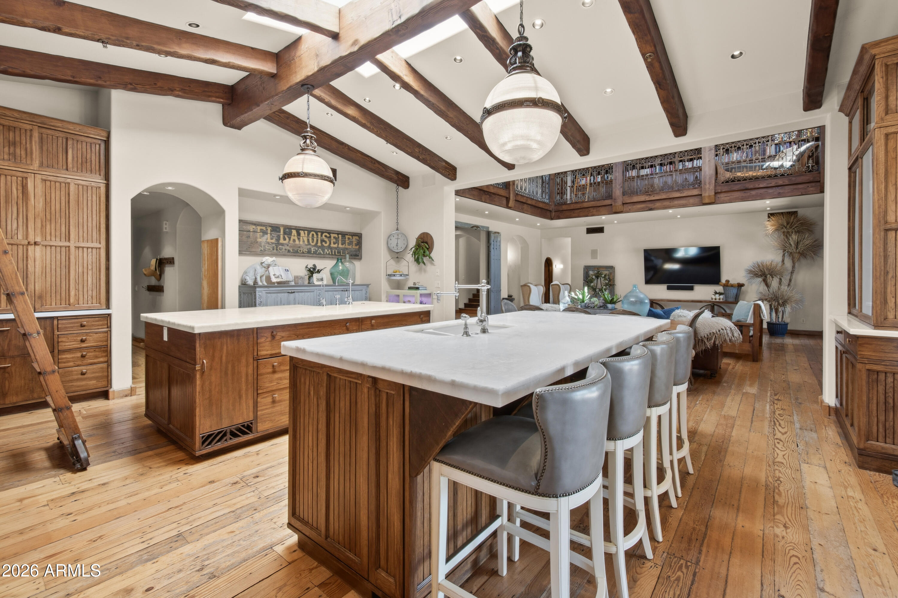 8131 E APPALOOSA Trail