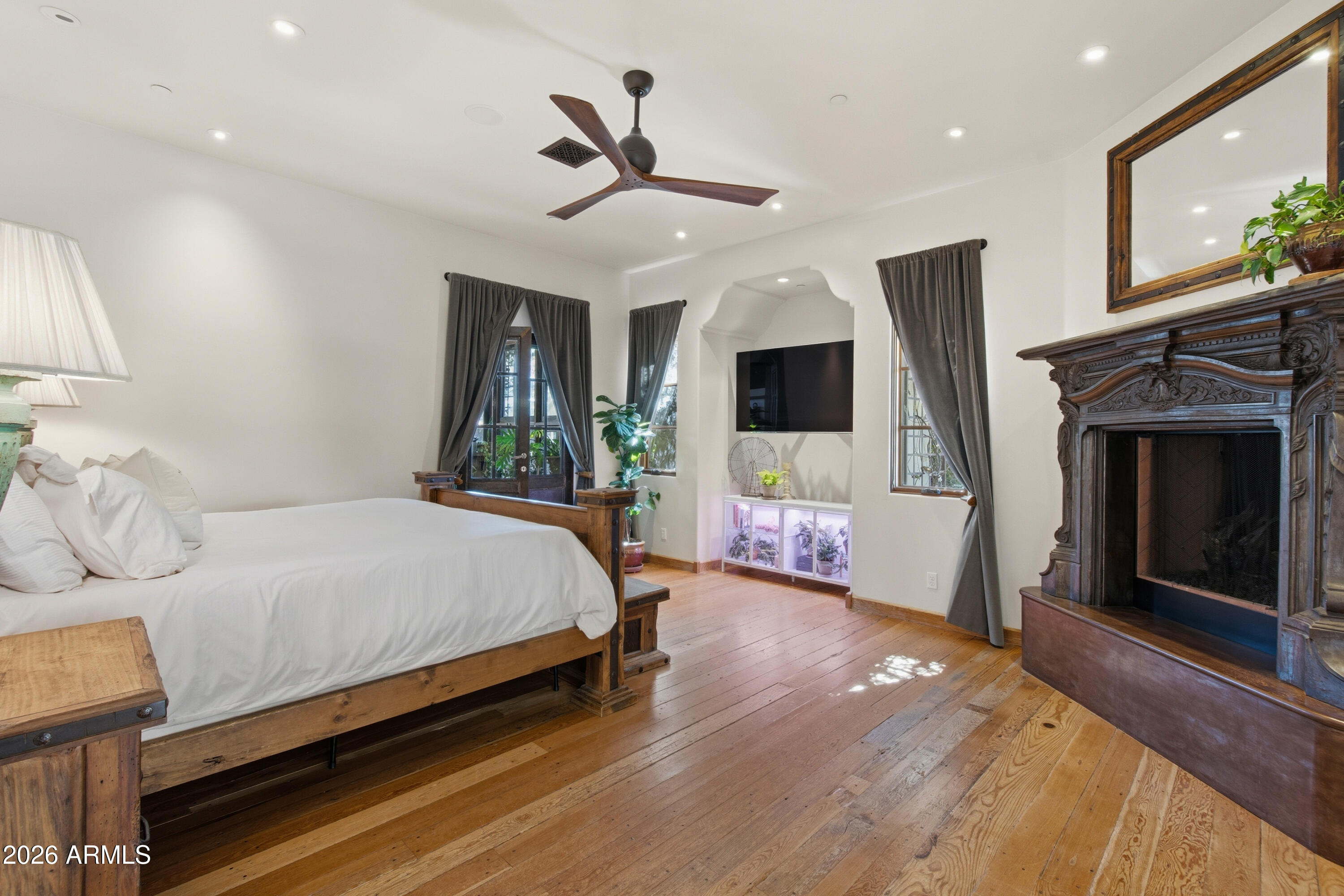 8131 E APPALOOSA Trail