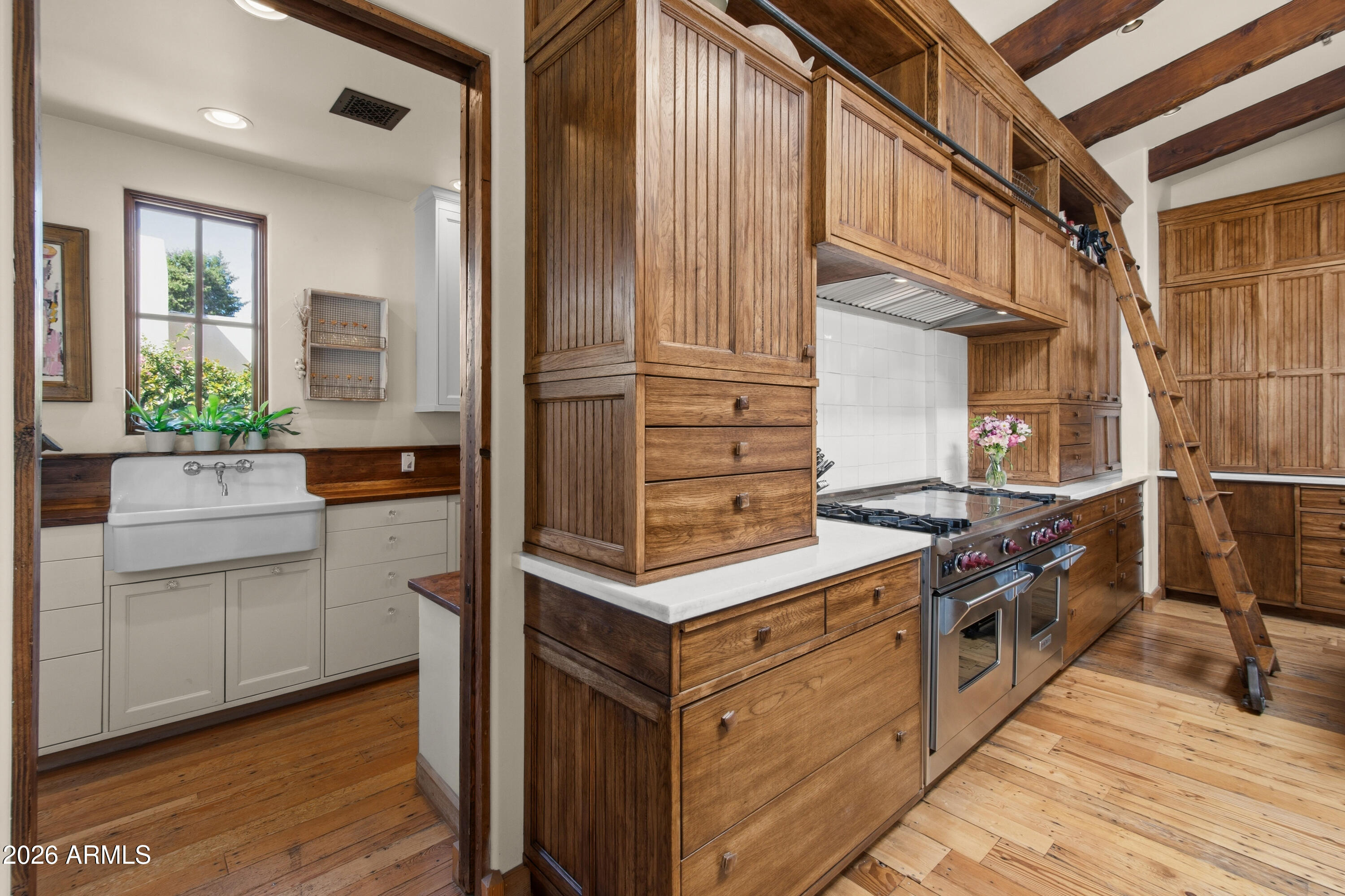 8131 E APPALOOSA Trail