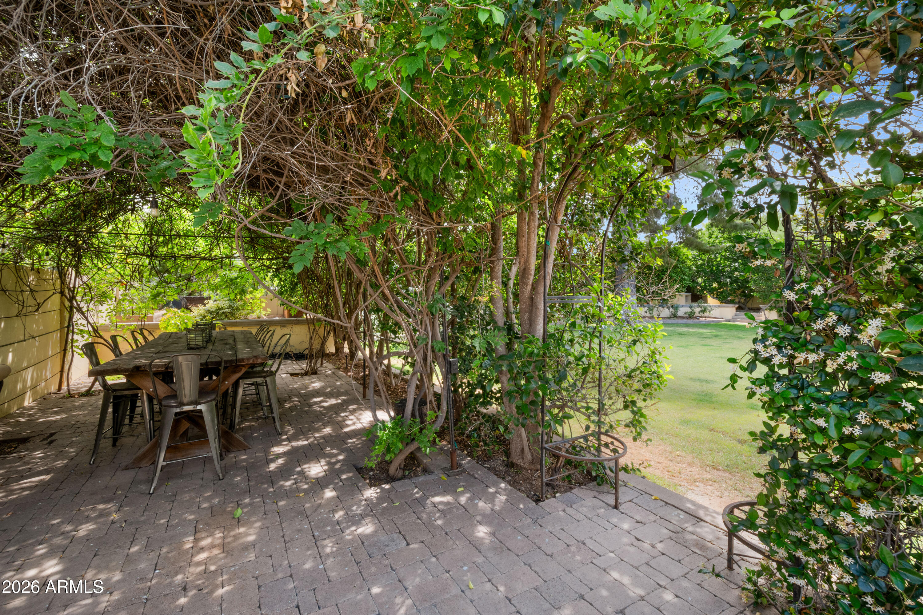 8131 E APPALOOSA Trail