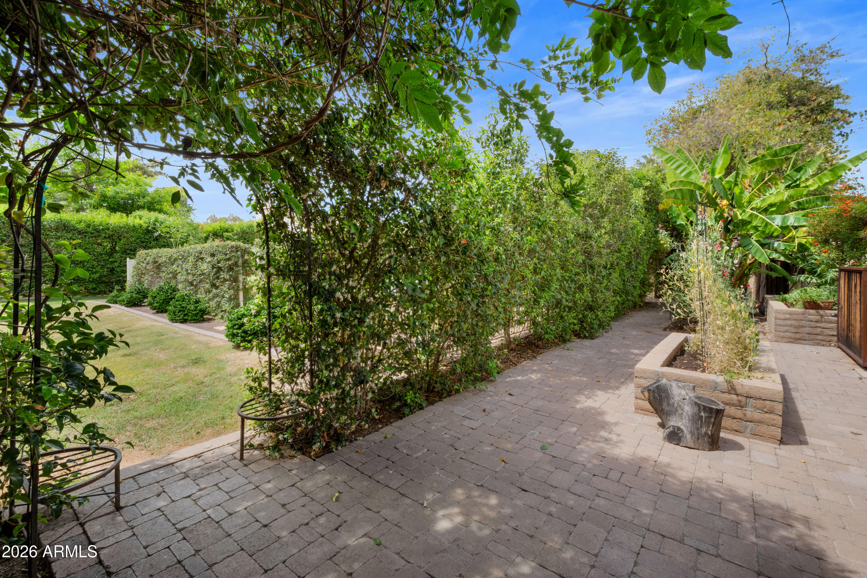8131 E APPALOOSA Trail