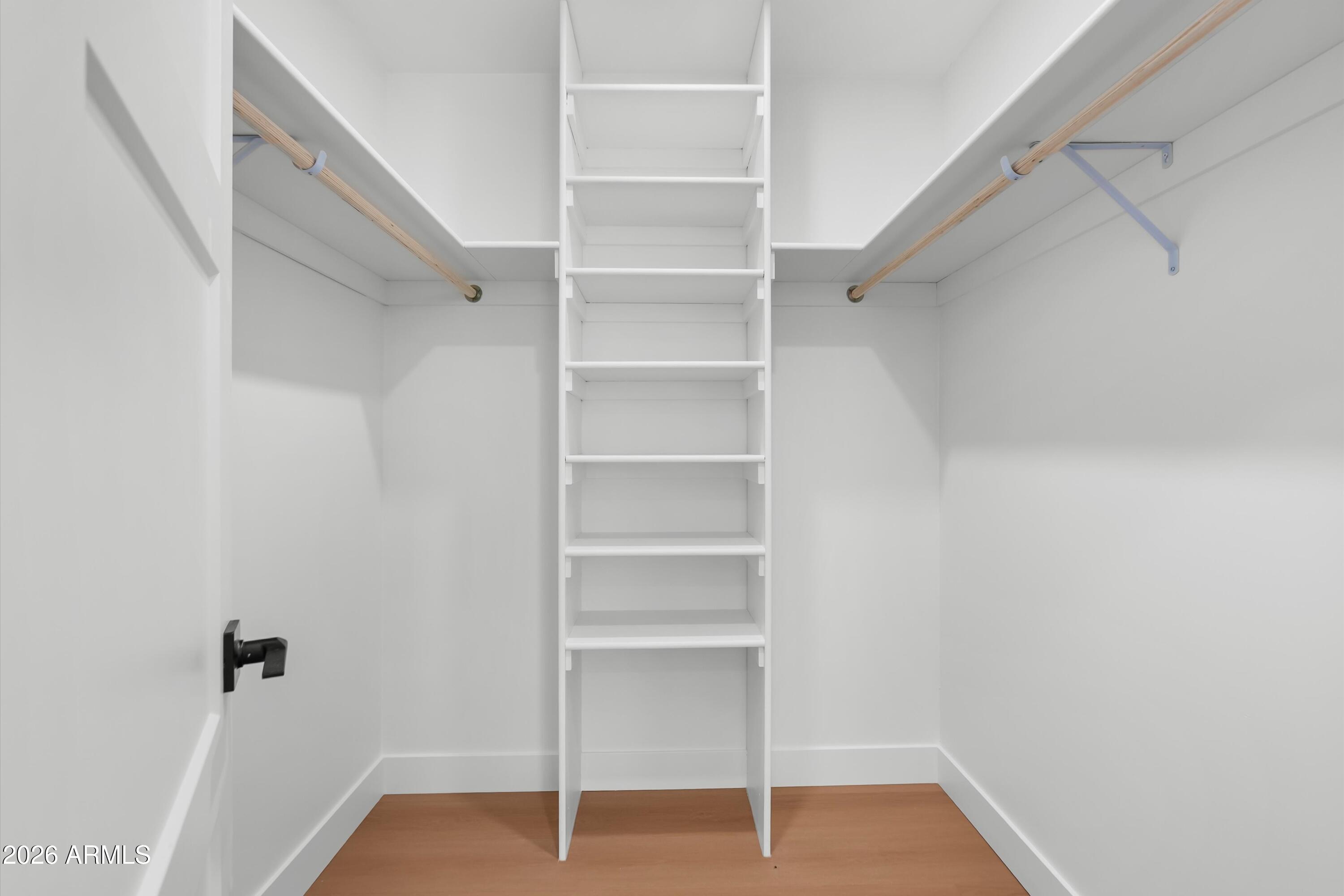 5334 E SHERIDAN Street