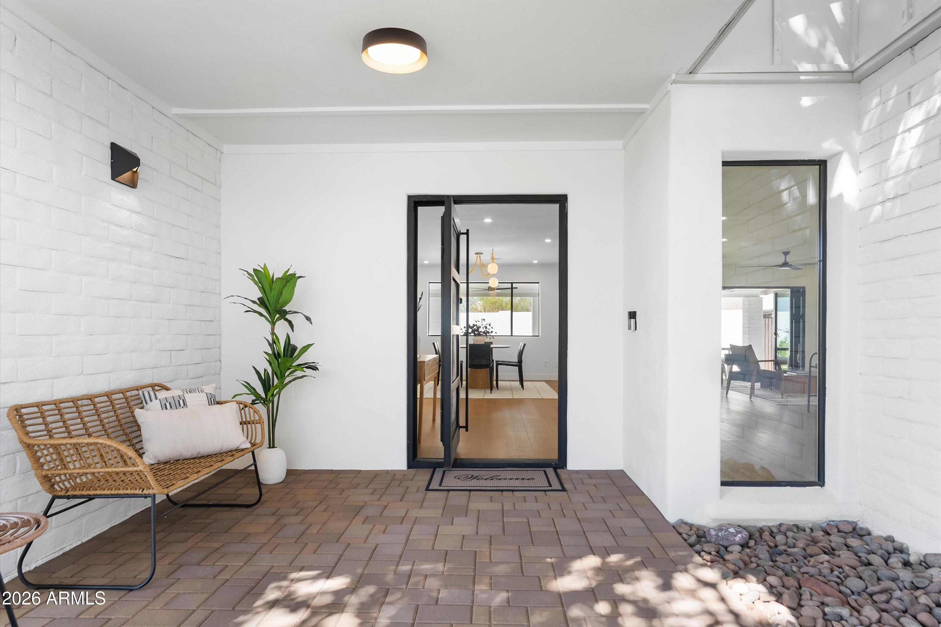 5334 E SHERIDAN Street