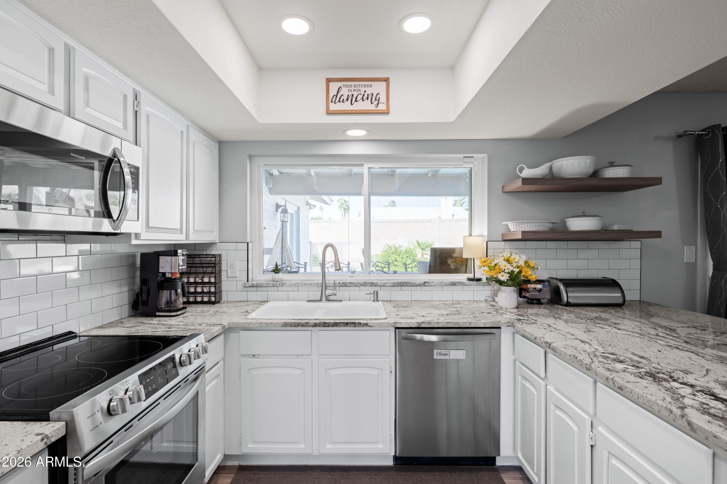 4948 E CORRINE Drive