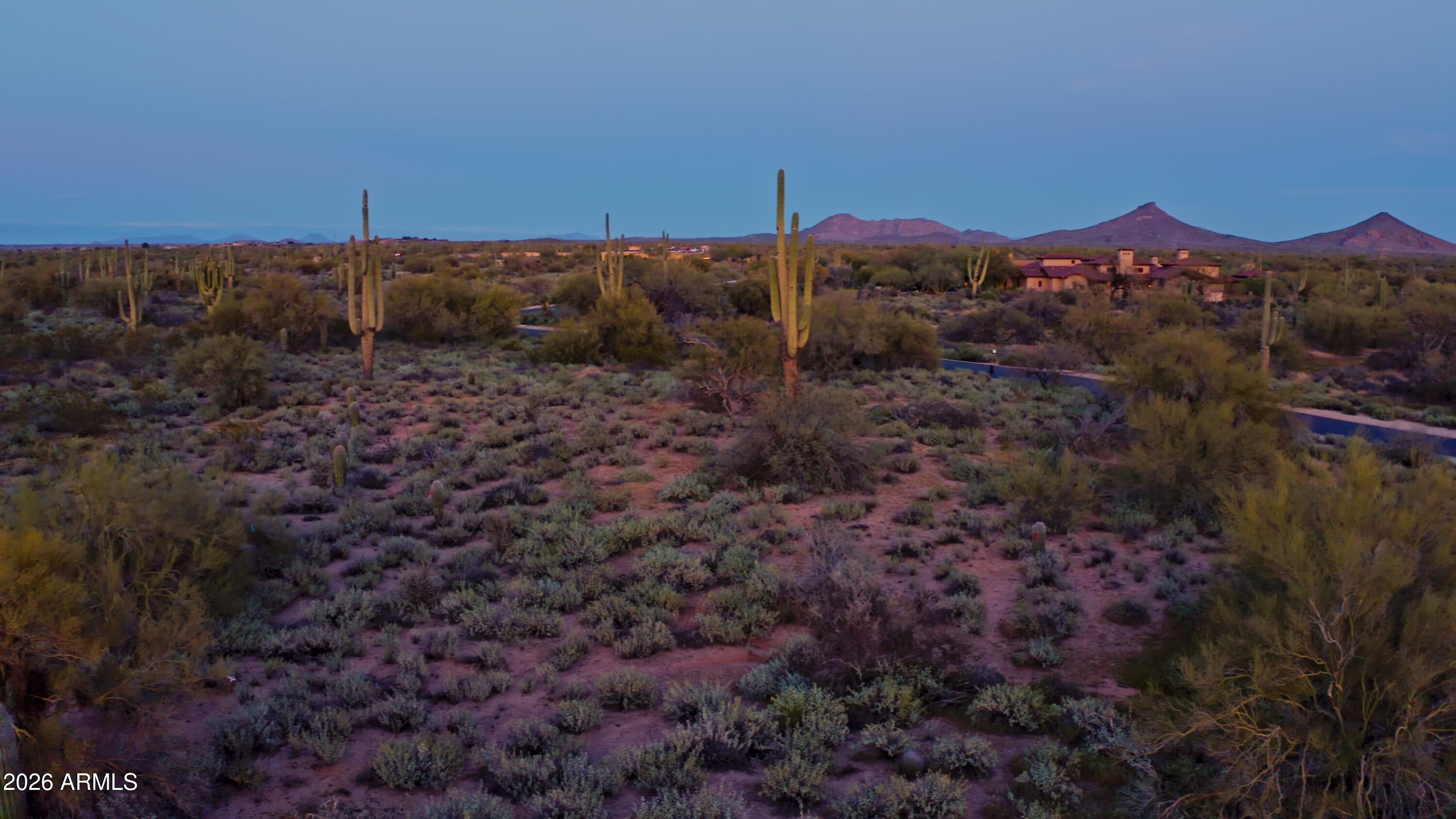 8600 E WHISPER ROCK Trail 102