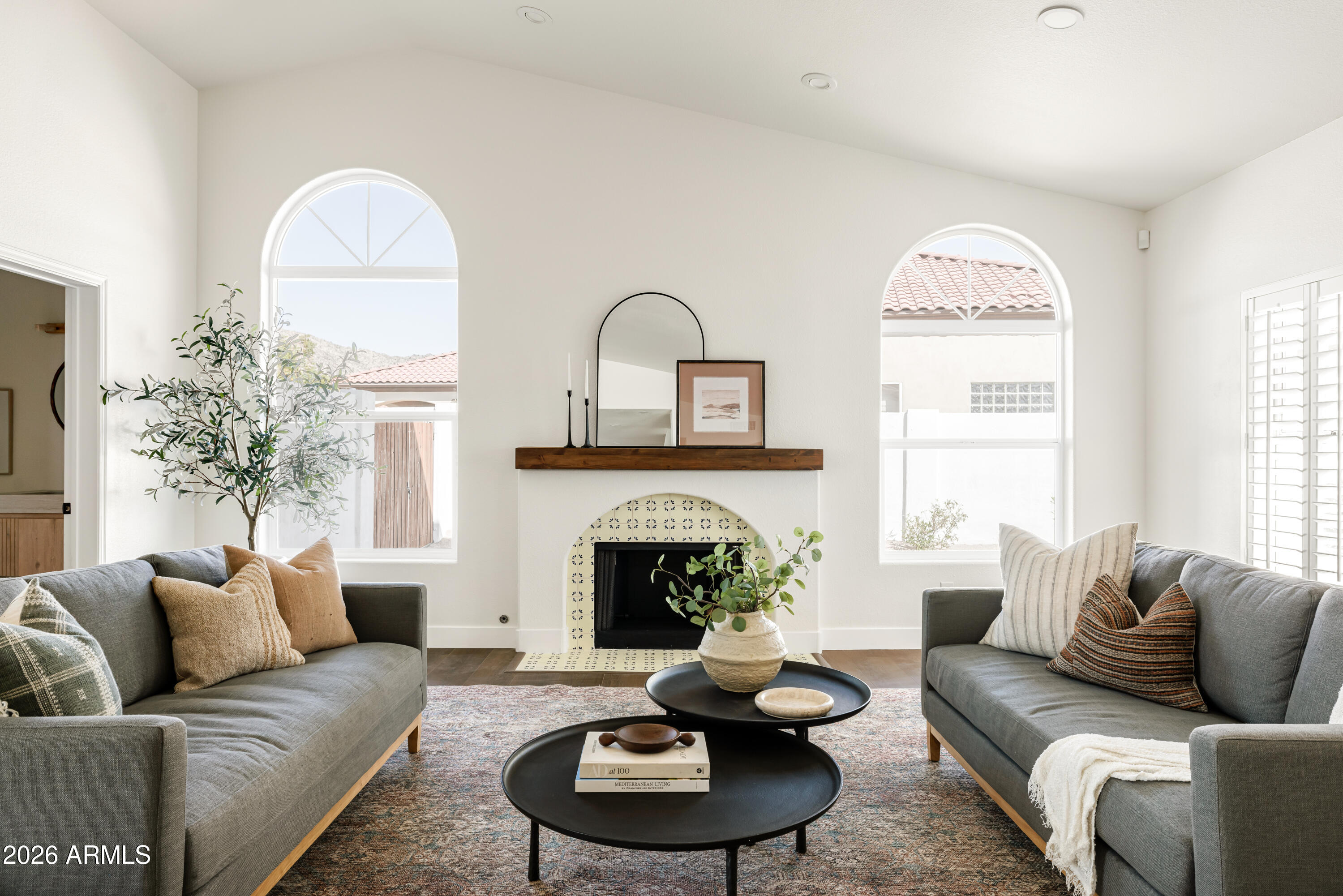 3620 E COCONINO Place