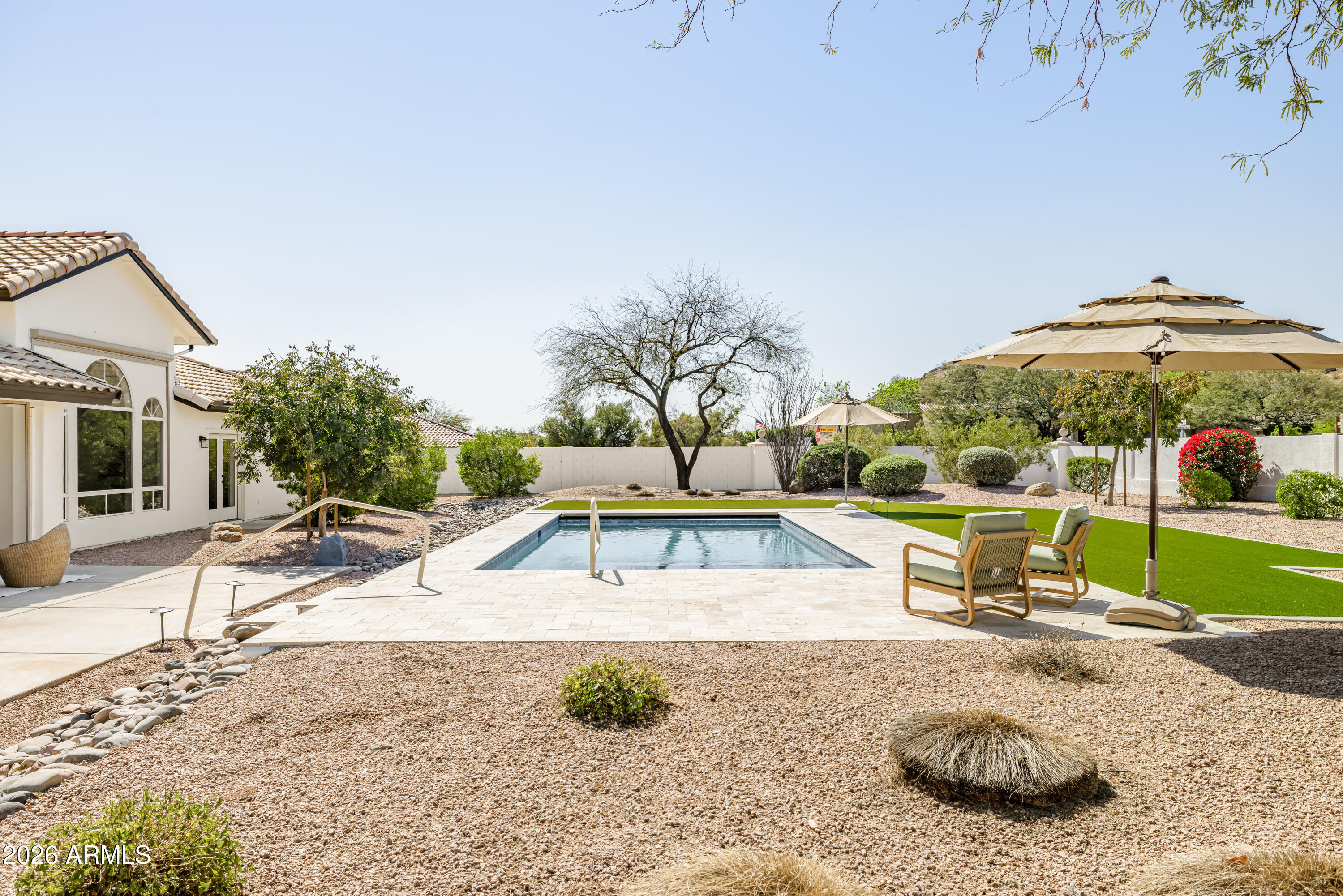 3620 E COCONINO Place