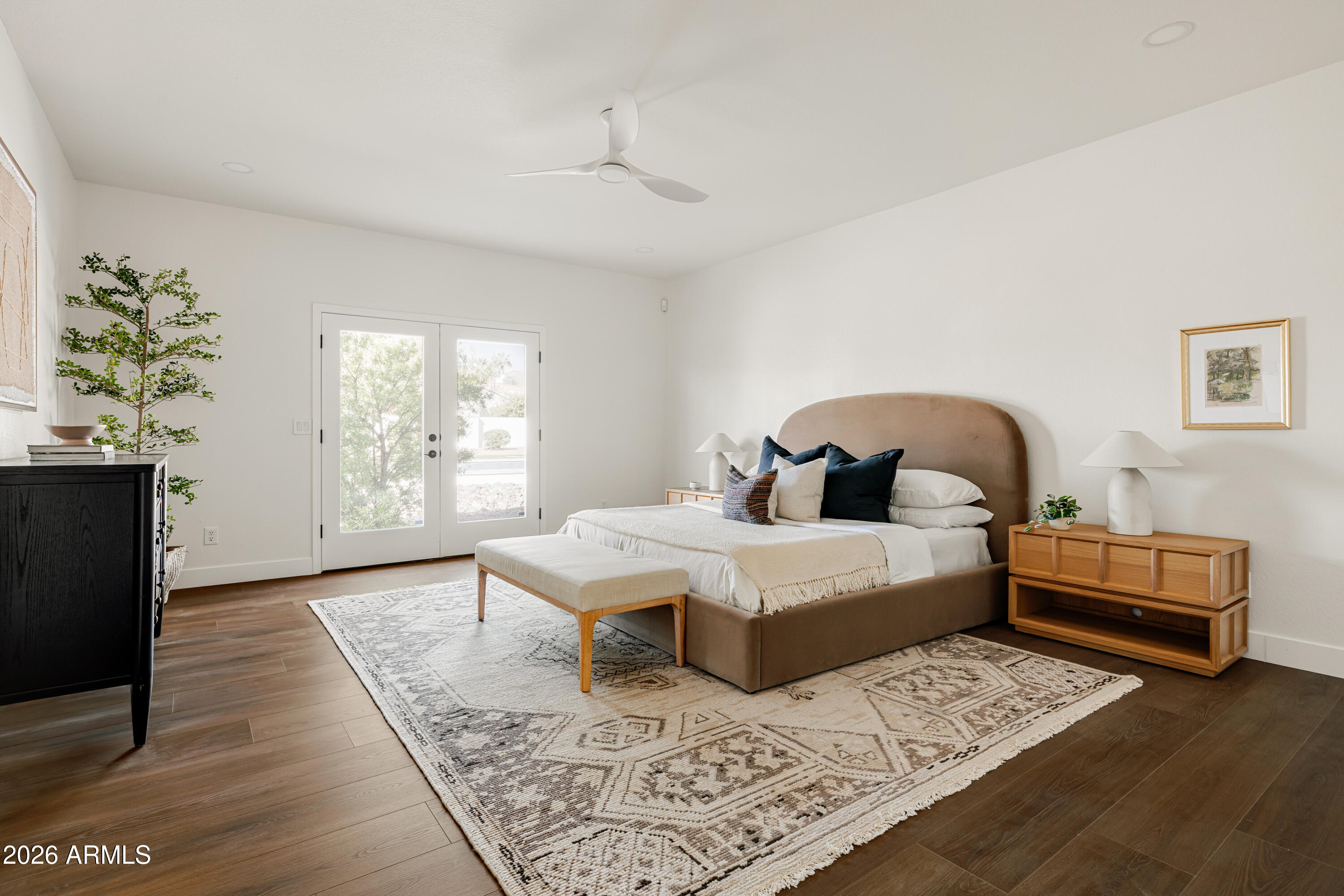 3620 E COCONINO Place