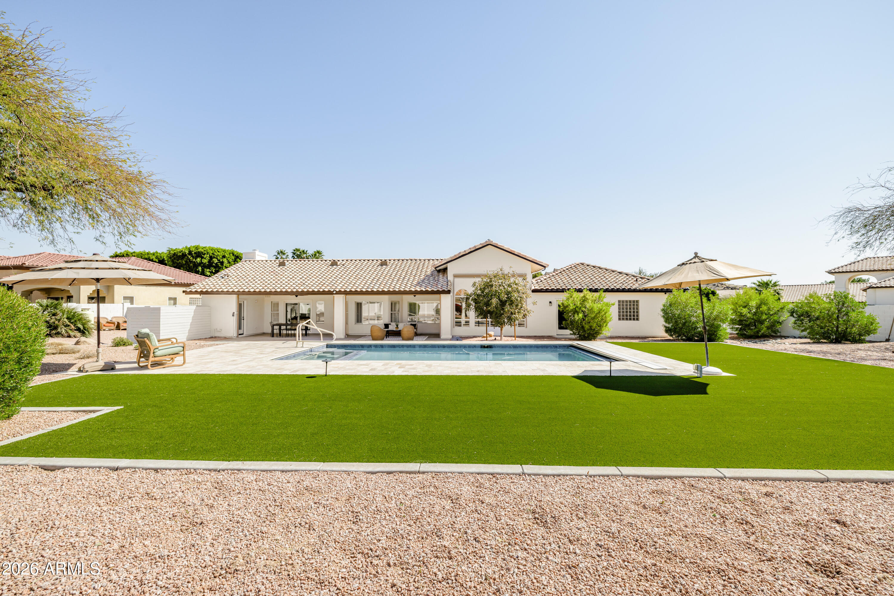 3620 E COCONINO Place