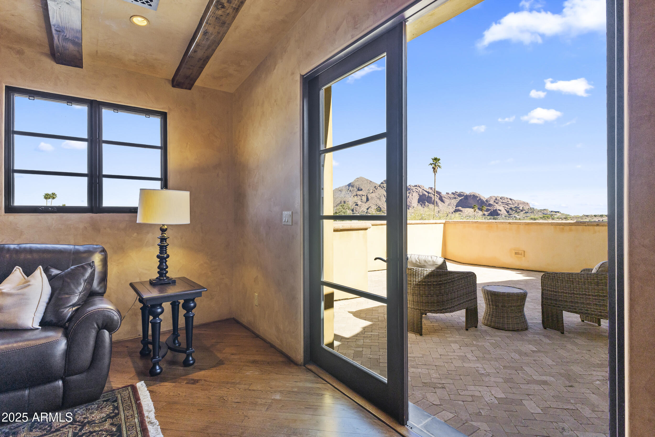 4334 E Desert Crest Drive