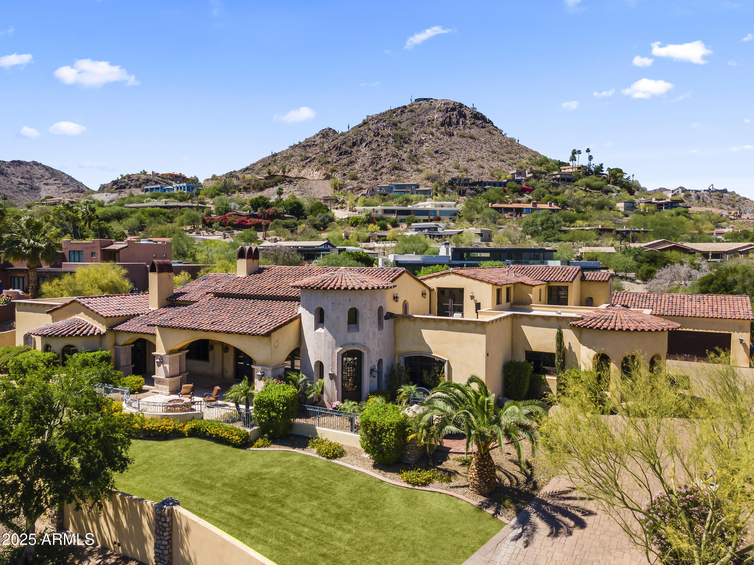 4334 E Desert Crest Drive