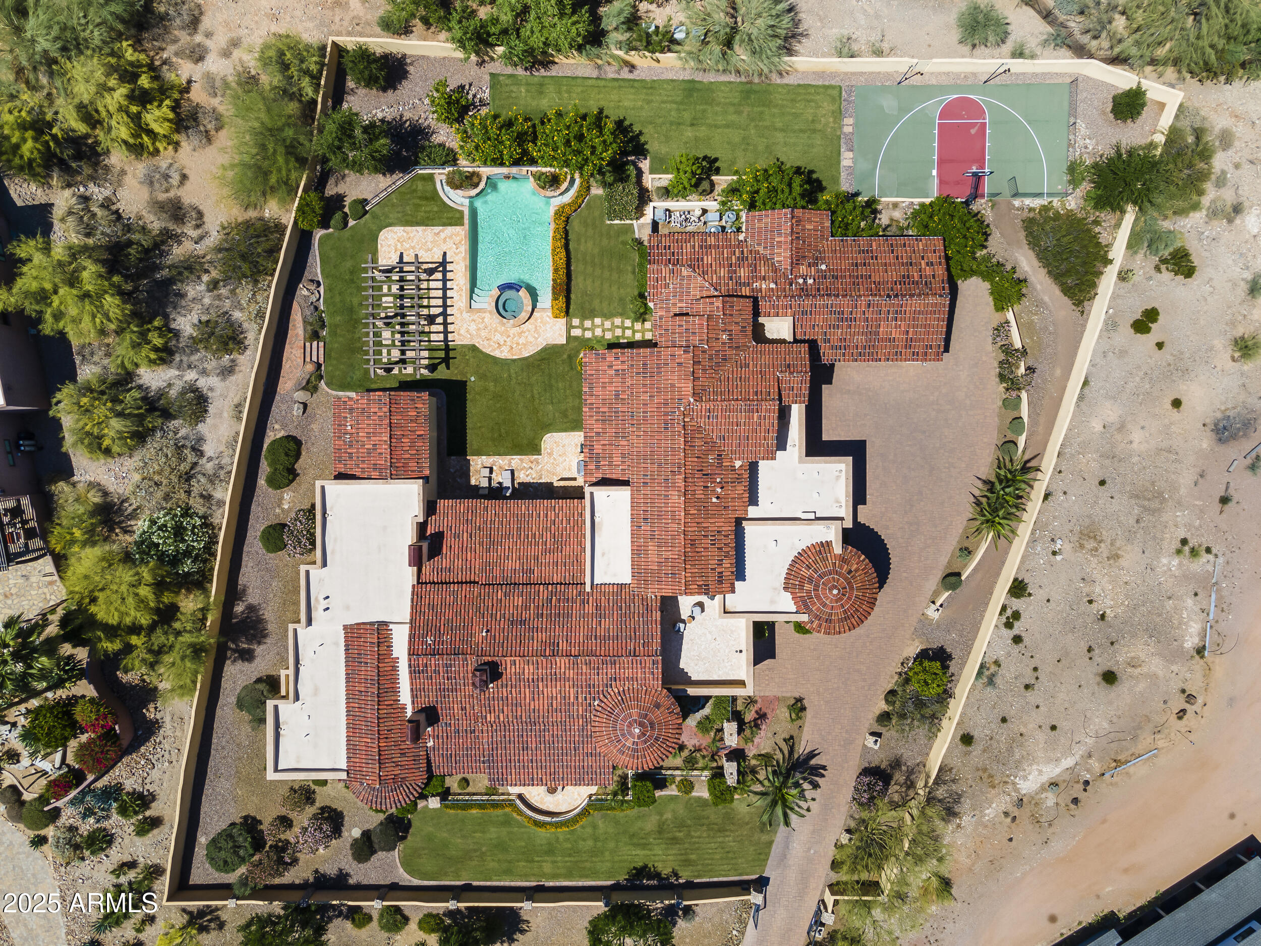 4334 E Desert Crest Drive