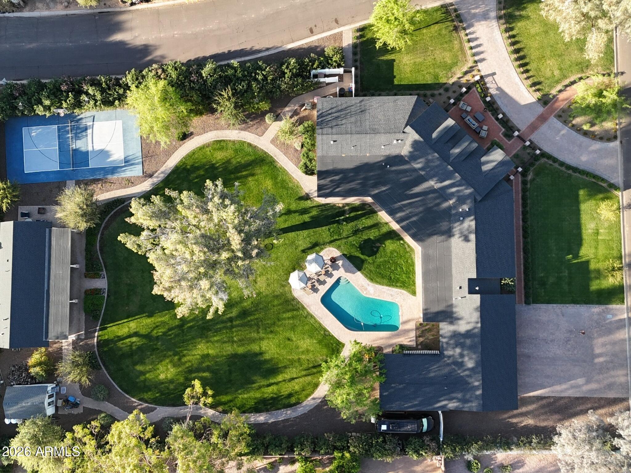 8202 N 74TH Place