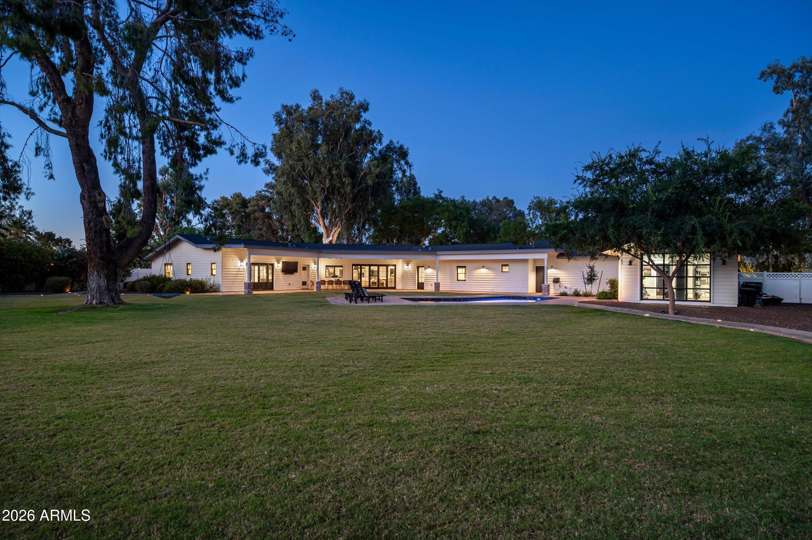 8202 N 74TH Place