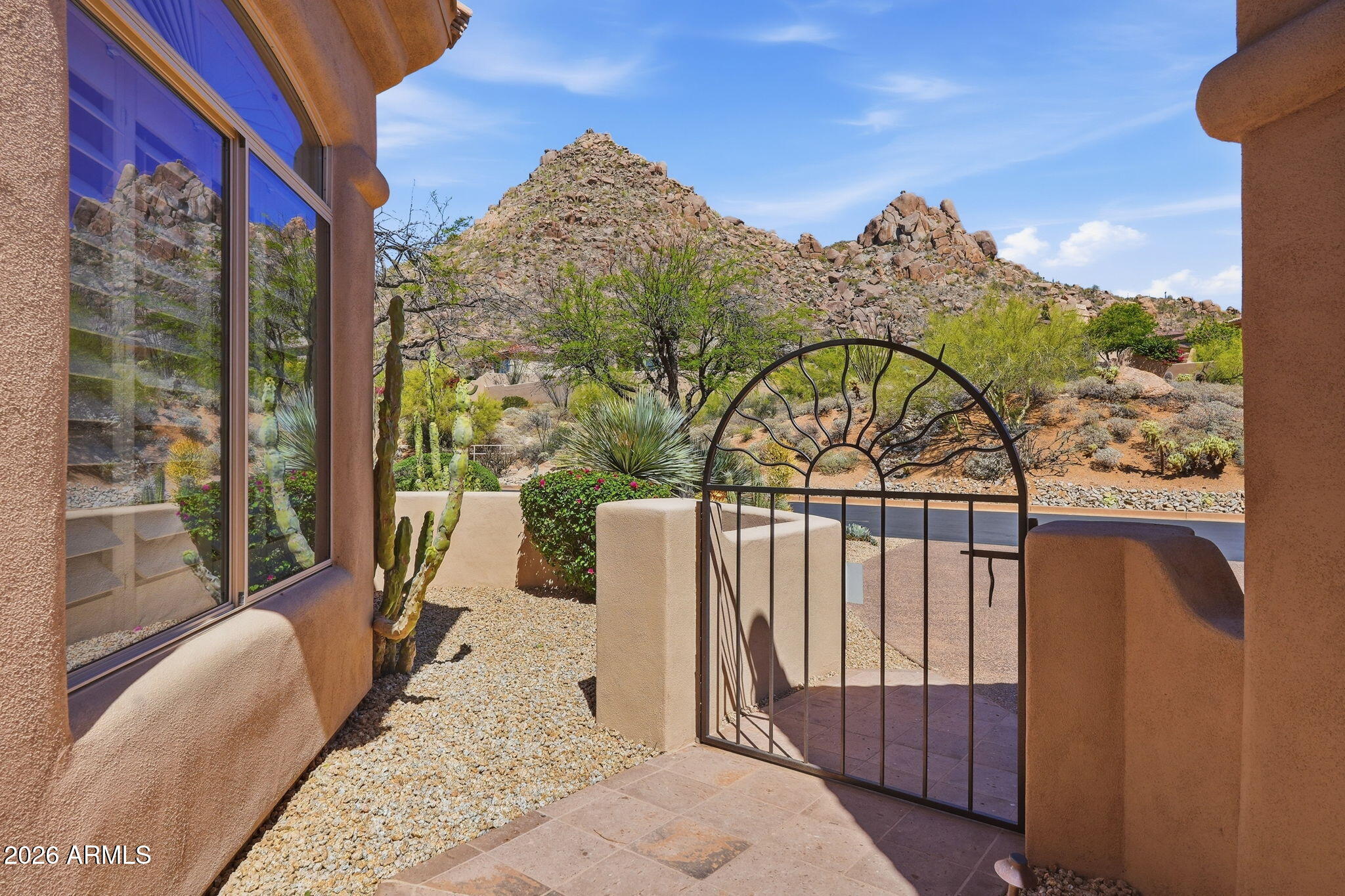 11035 E JUAN TABO Road