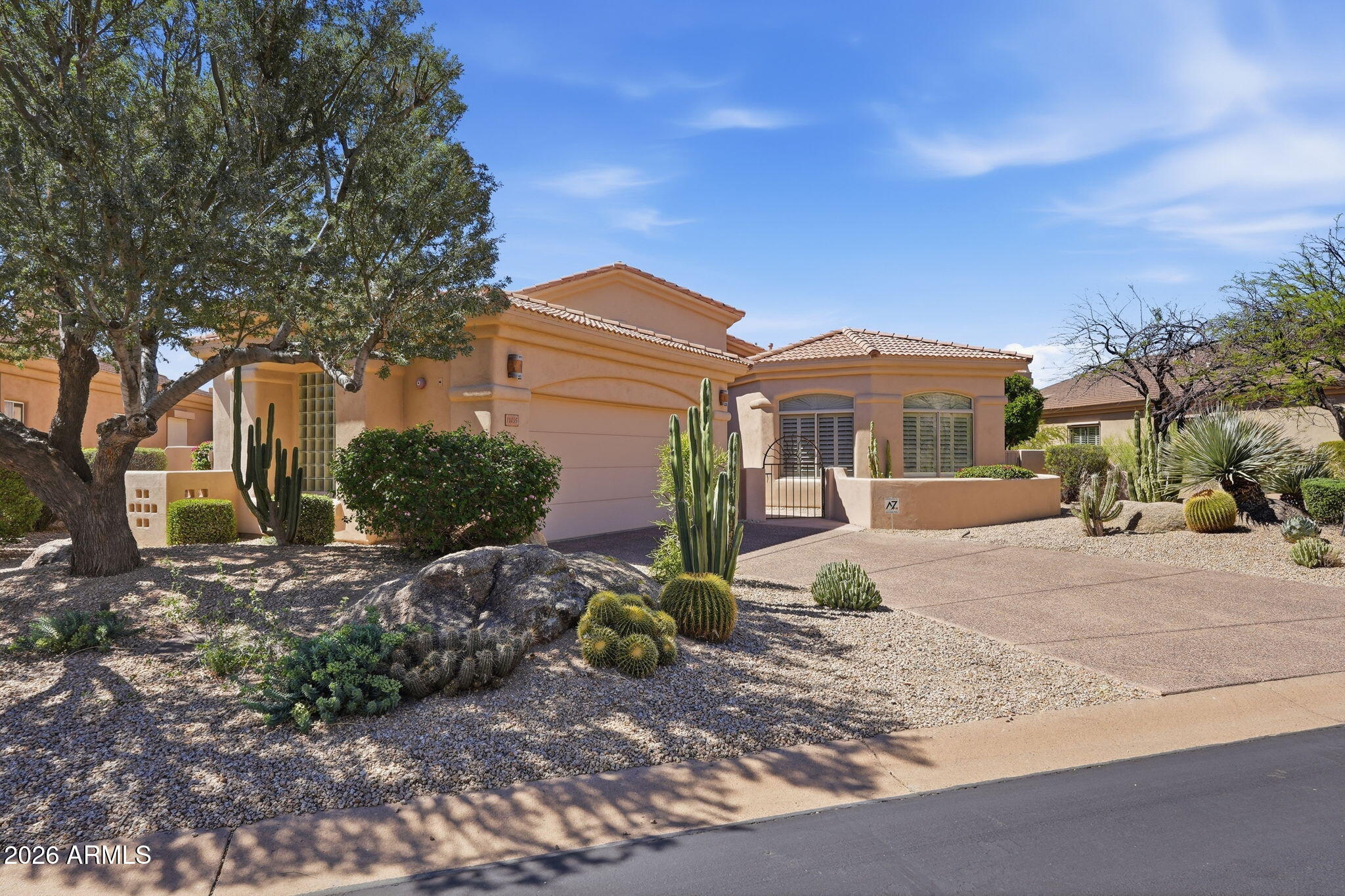 11035 E JUAN TABO Road