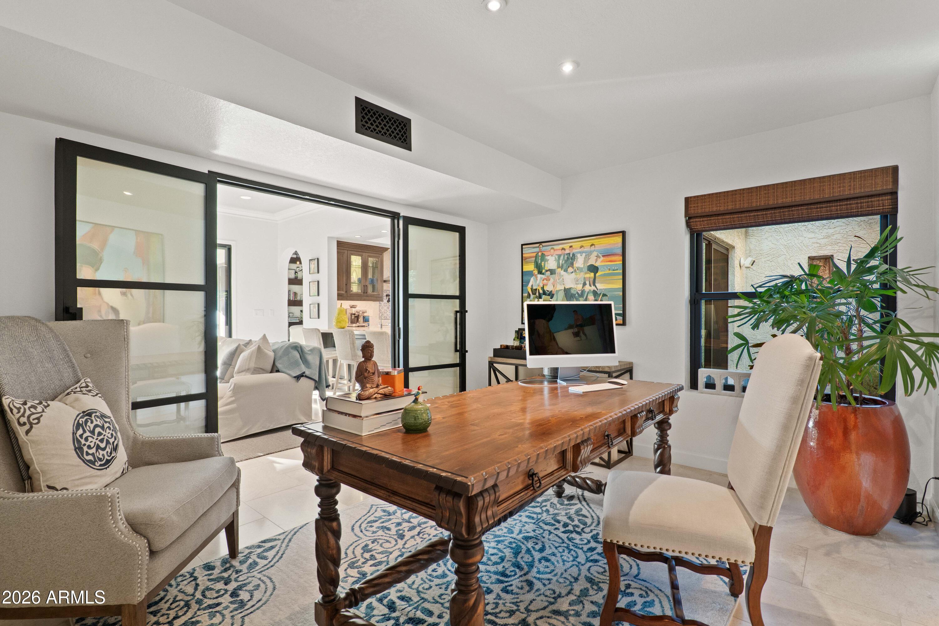 3127 E SIERRA MADRE Way