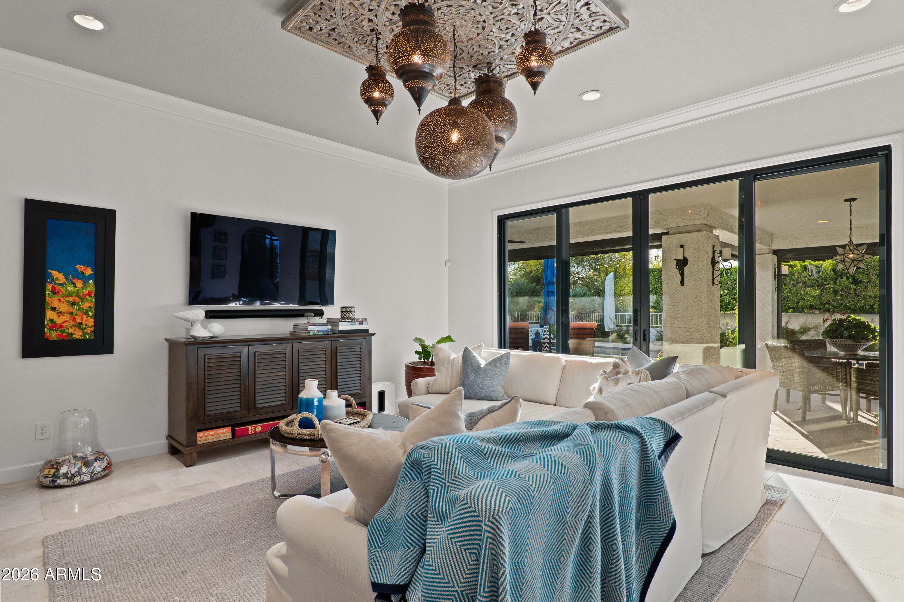 3127 E SIERRA MADRE Way