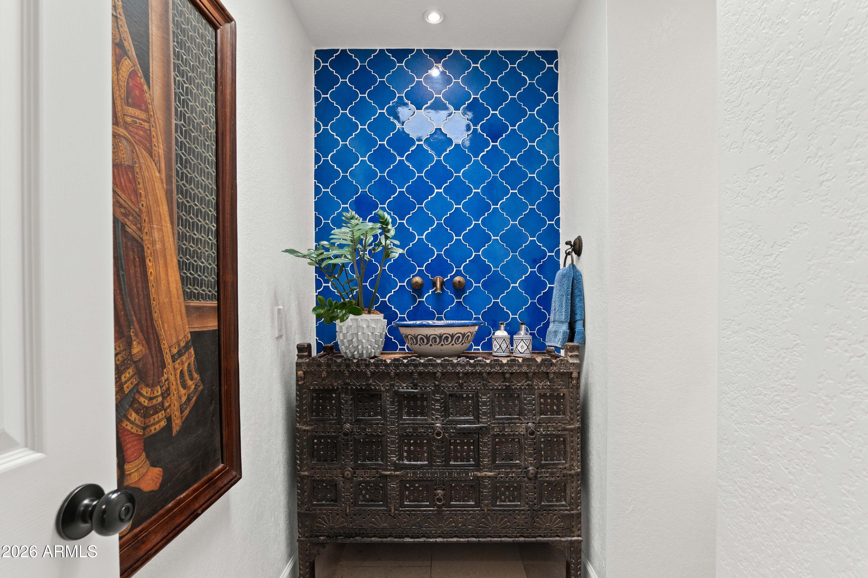 3127 E SIERRA MADRE Way