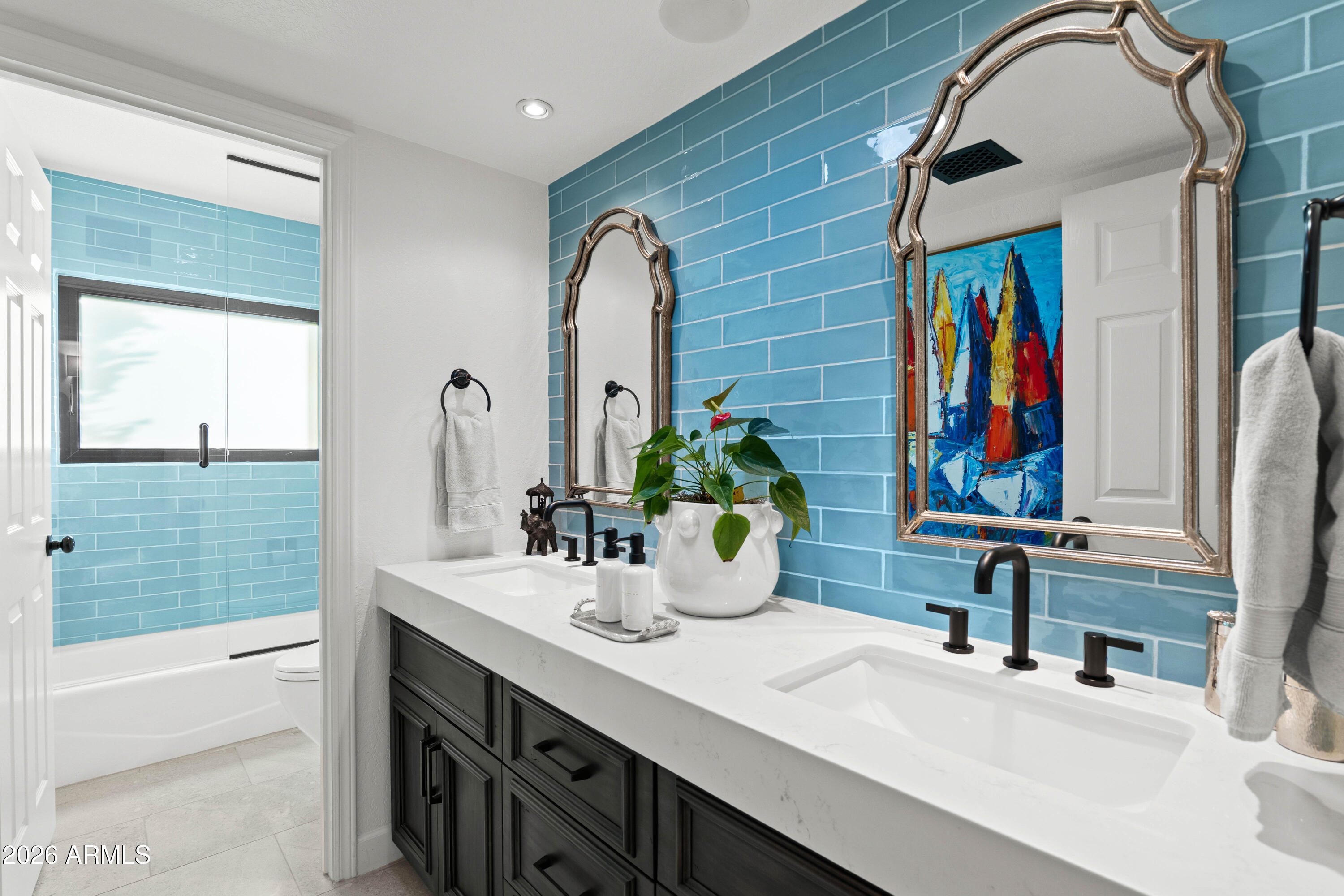 3127 E SIERRA MADRE Way