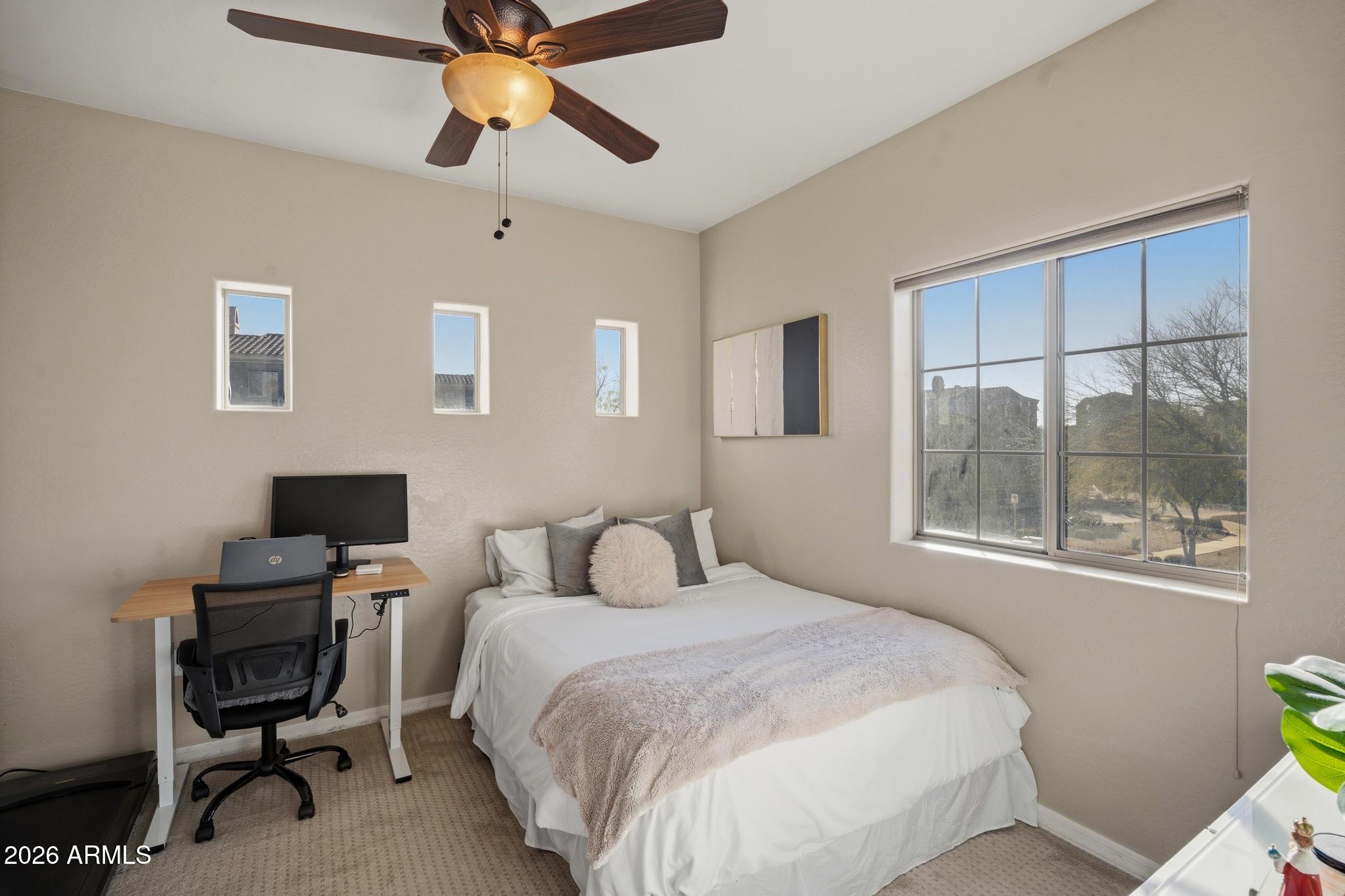 3935 E ROUGH RIDER Road 1112