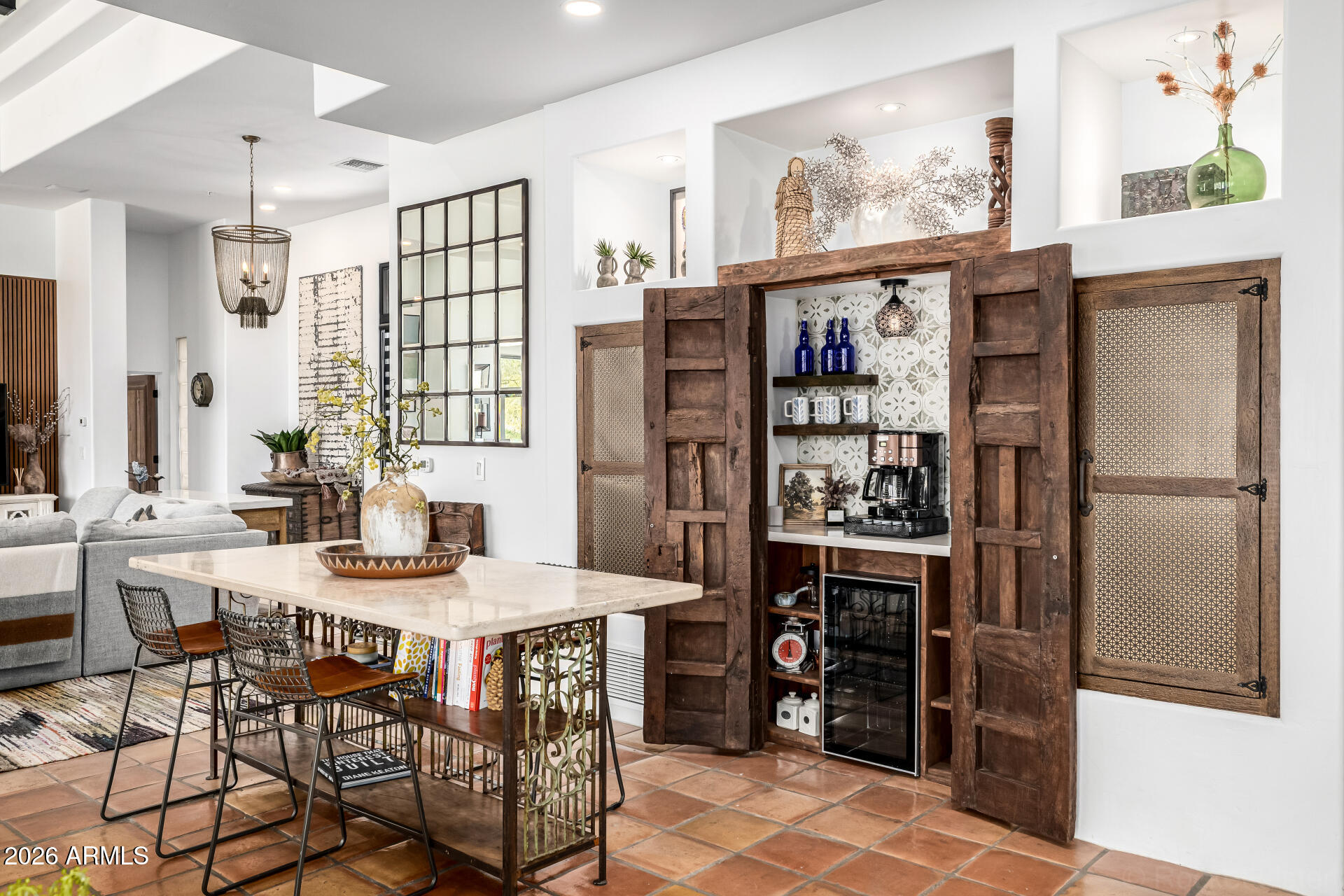 10801 E HAPPY VALLEY Road 24